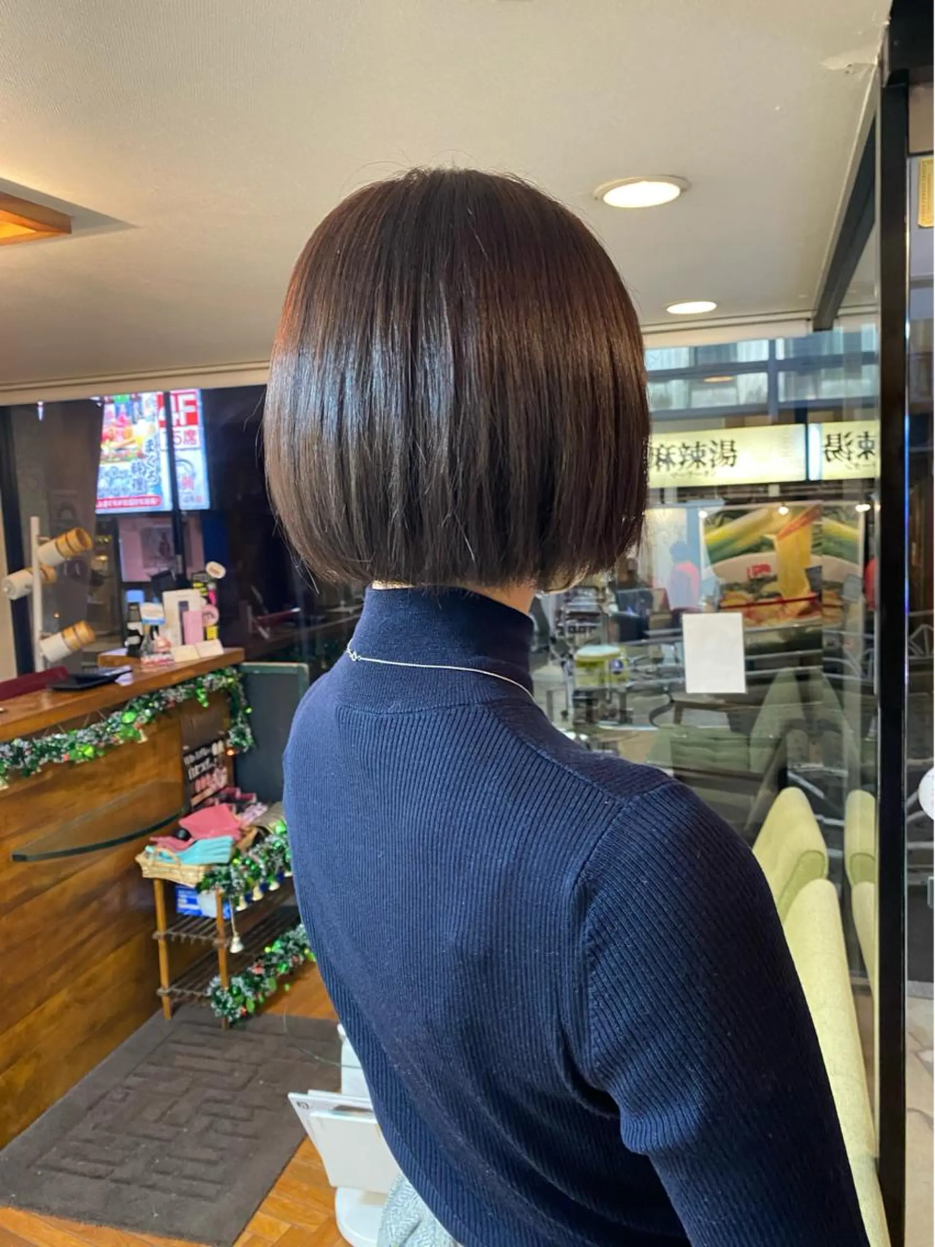 ショート カラー ブラウンカラー ボブ 韓国風ヘア カット ヘアカラー トリートメント ボブ/縮毛矯正/ レイヤー/塚田のヘアスタイル