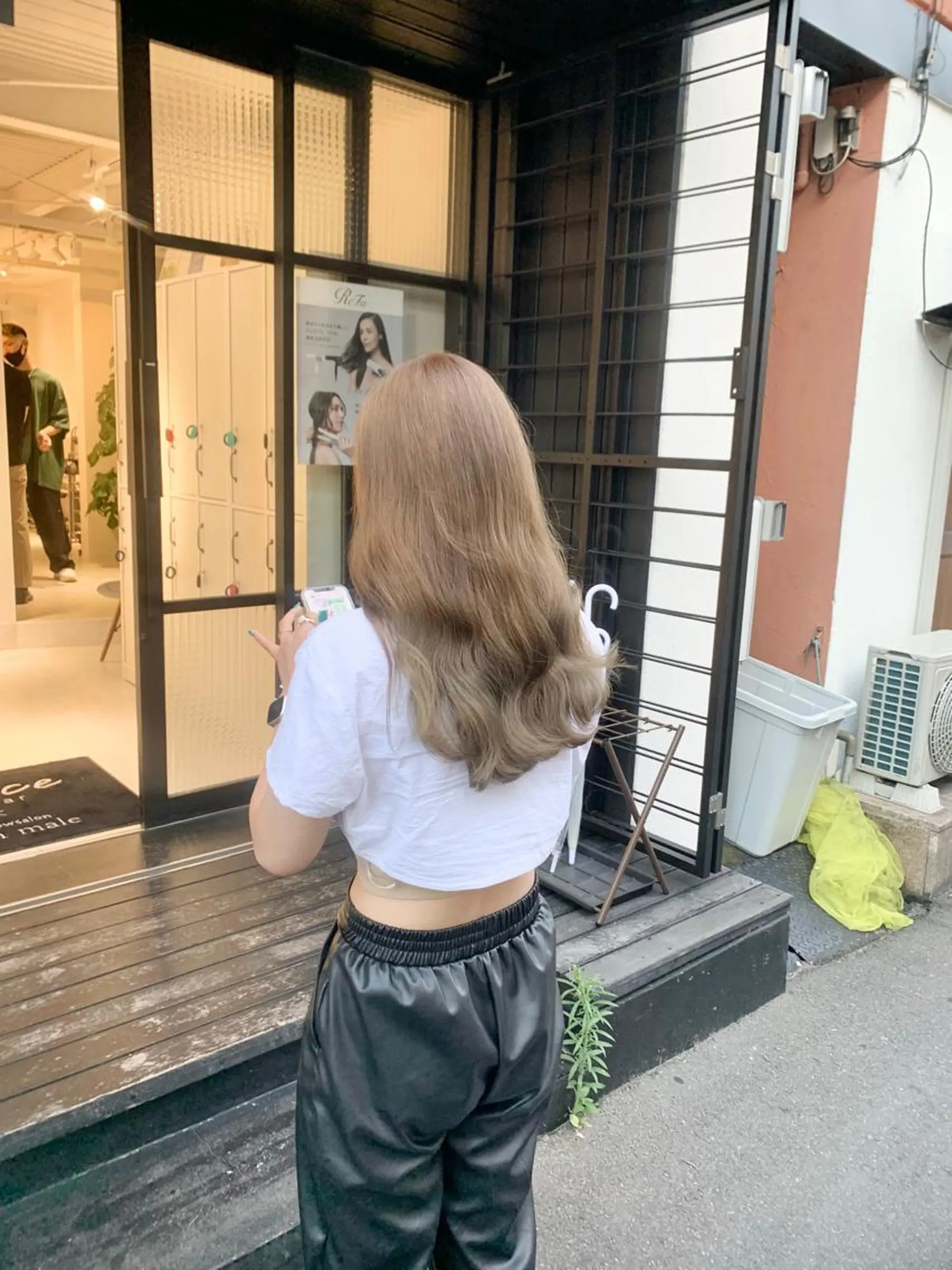 ロング カラー ベージュカラー ロング 縮毛矯正とレイヤー /杉村凜汰郎のヘアスタイル