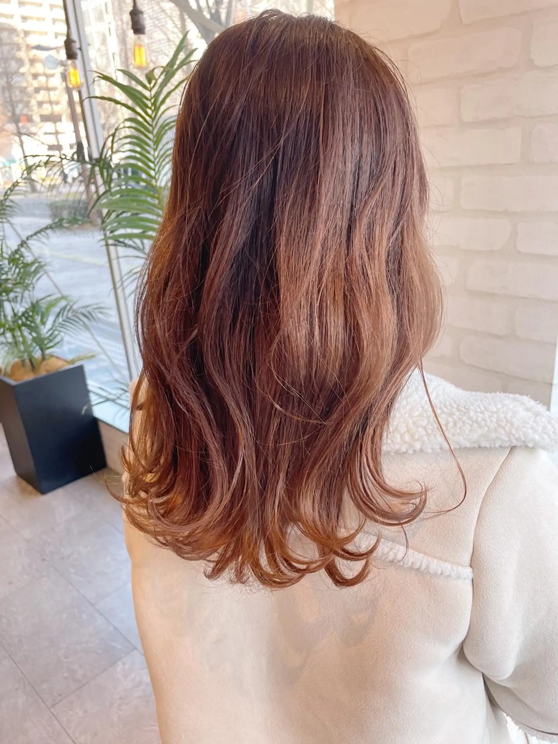 ロング カラー ケアブリーチ /髪質 改善/古橋圭史郎のヘアスタイル