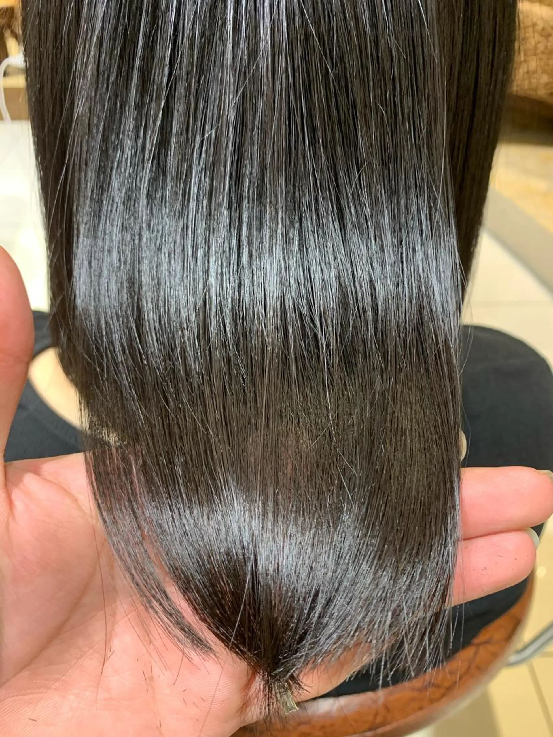 セミロング 新宿メンズパーマ メンズバレイヤージュのヘアスタイル