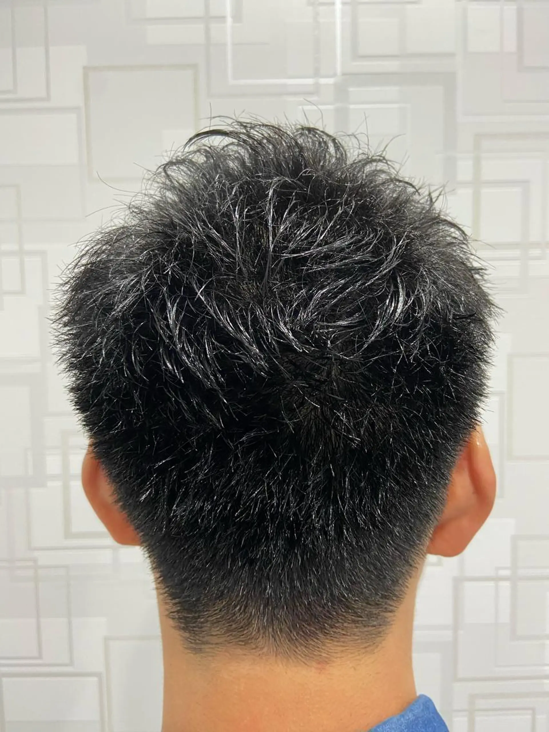 ショート メンズ カットパーマ✂️ 小坂田玲亜のヘアスタイル