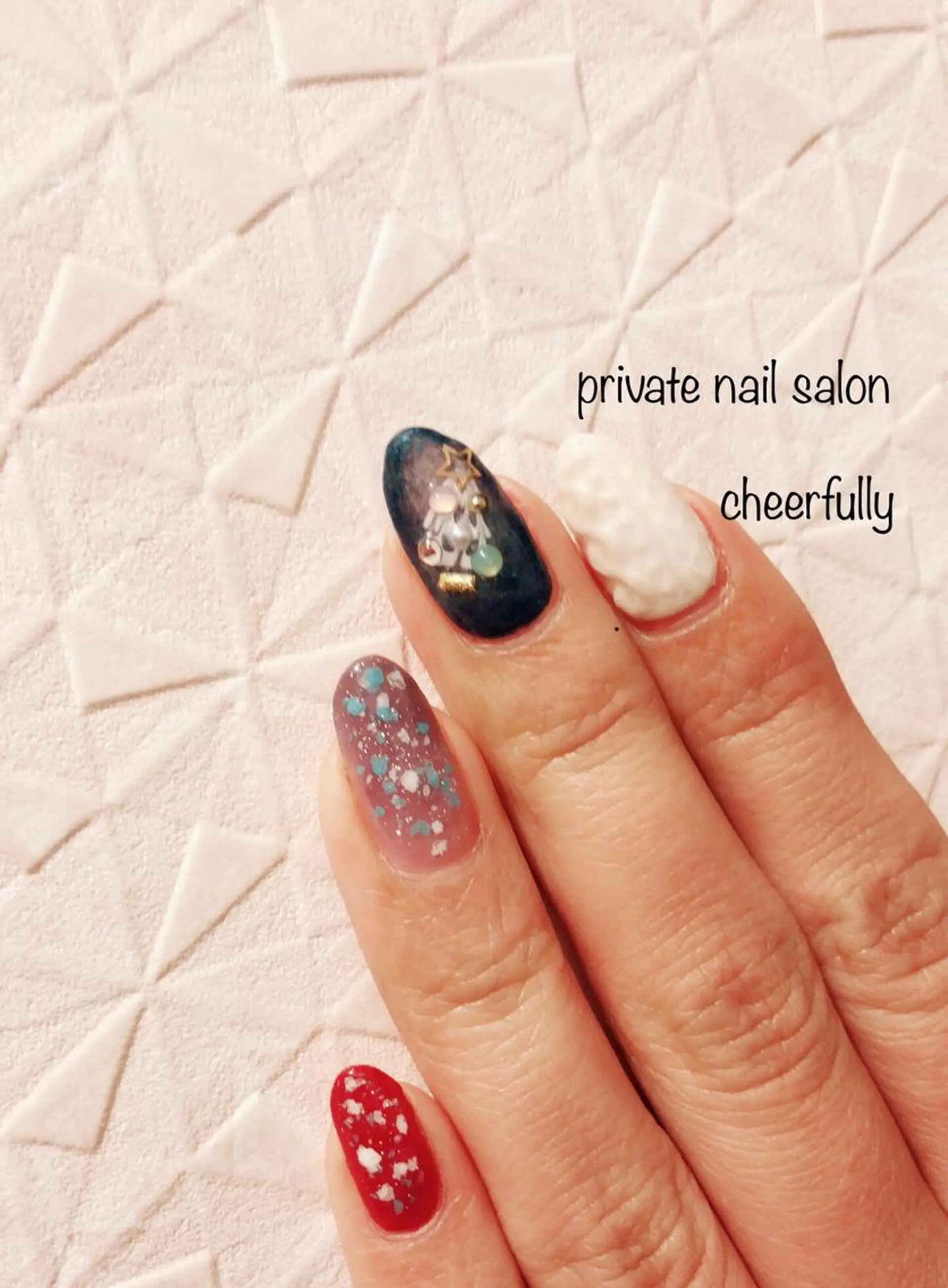 ネイル ⭐️ cheerfullyのネイルデザイン
