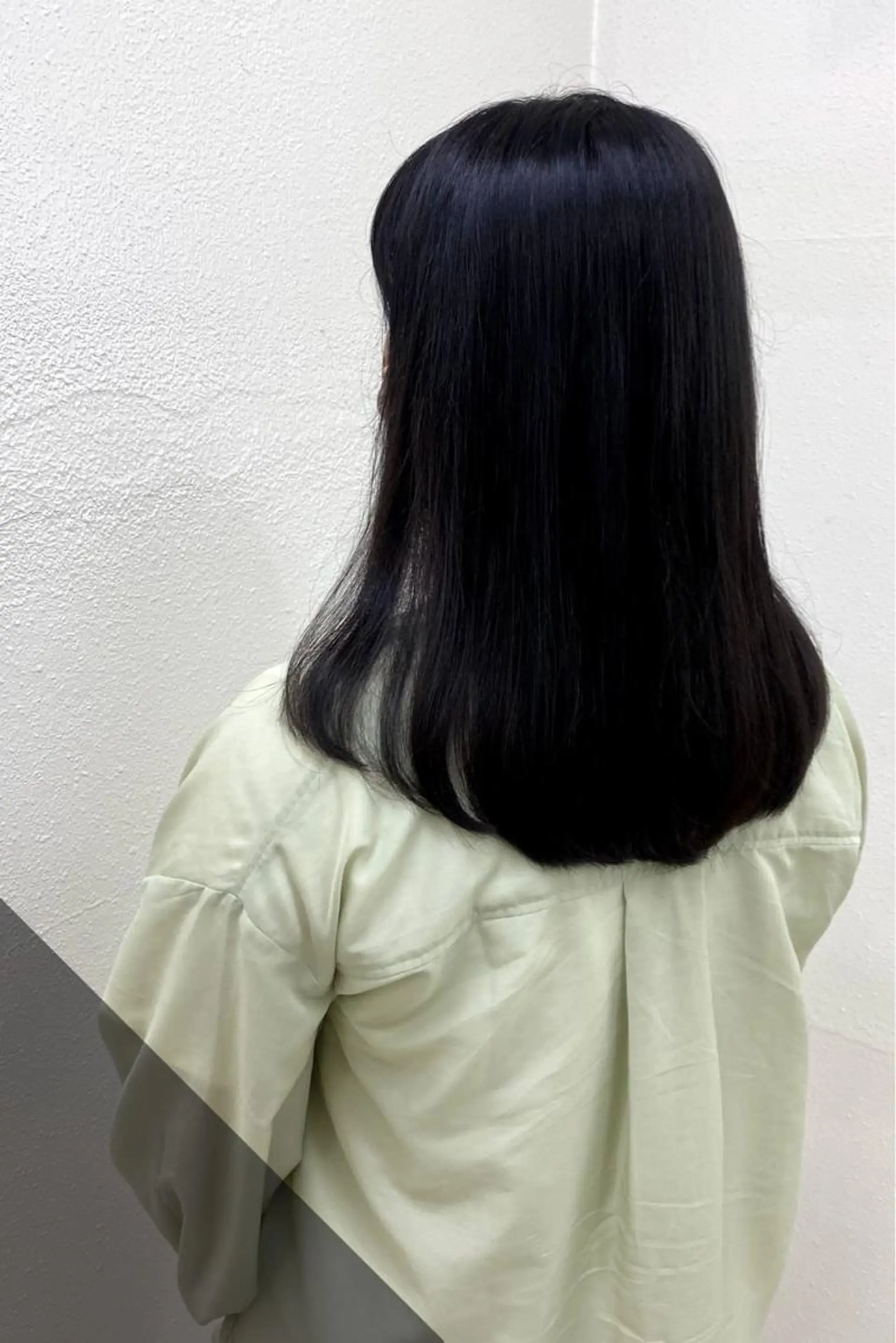 ロング カラー 菊地 紗矢のヘアスタイル