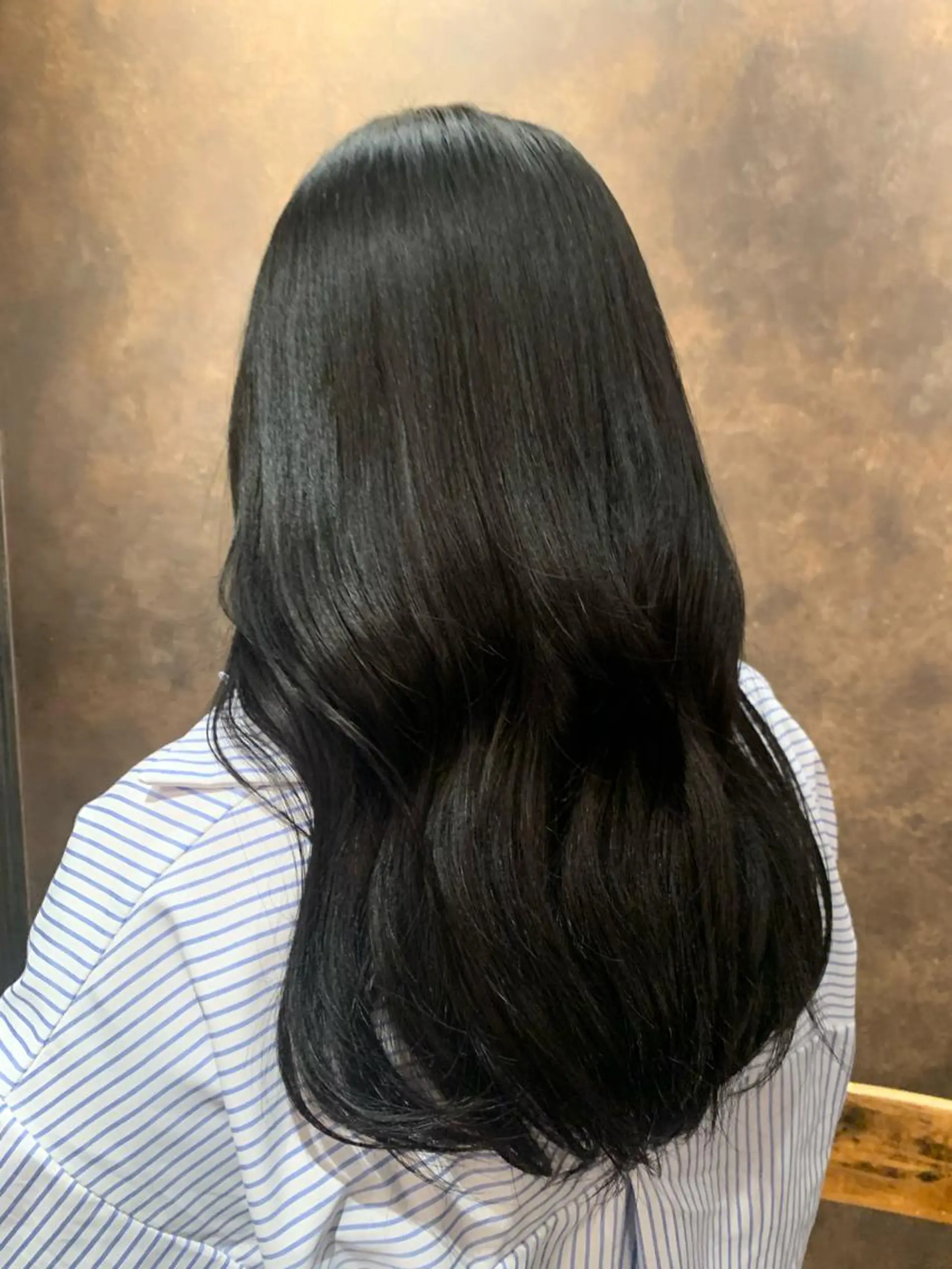 ロング トリートメント ヘアカラー トリートメント MINX銀座所属・MINX 井上 ヨウ 艶髪カラー/レイヤーのヘアスタイル