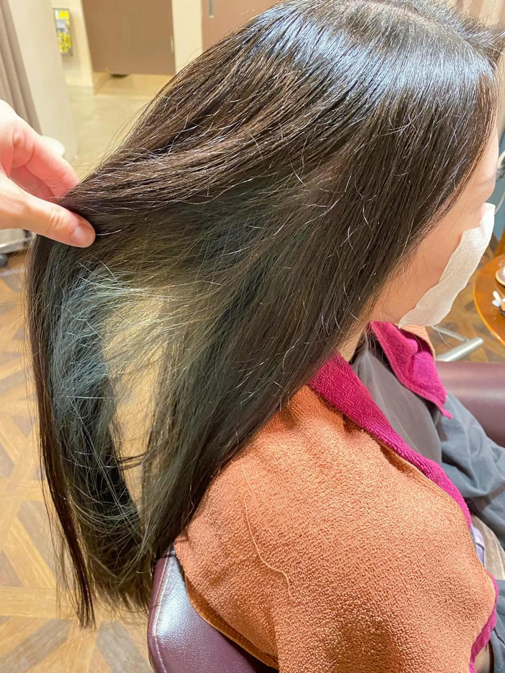 ロング カラー ヘアアレンジ 透明感カラー グレージュ インナーカラー ミント カット ヘアカラー SALOWIN京都河原町Suite店所属・外国人風レイヤー/ ハイトーンSHUのヘアスタイル