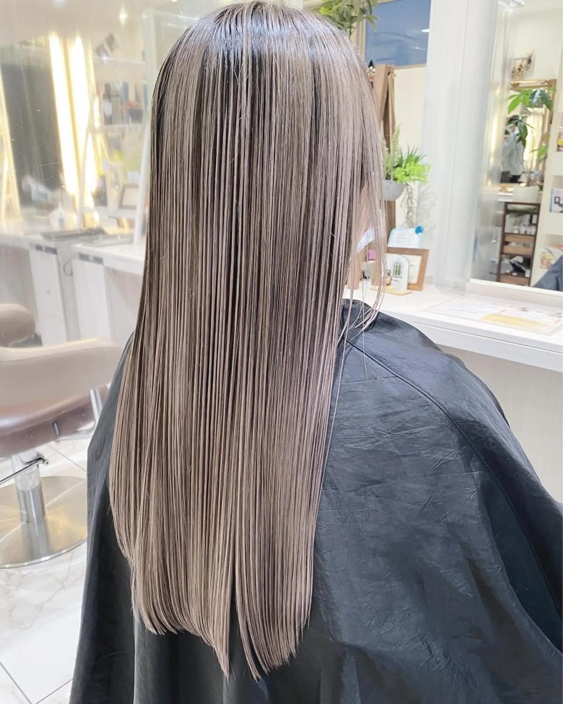 ロング カラー バレイヤージュ 髪質改善 レイヤーカット カット ヘアカラー トリートメント 山崎俊輔/髪質改善 /バレイヤージュのヘアスタイル