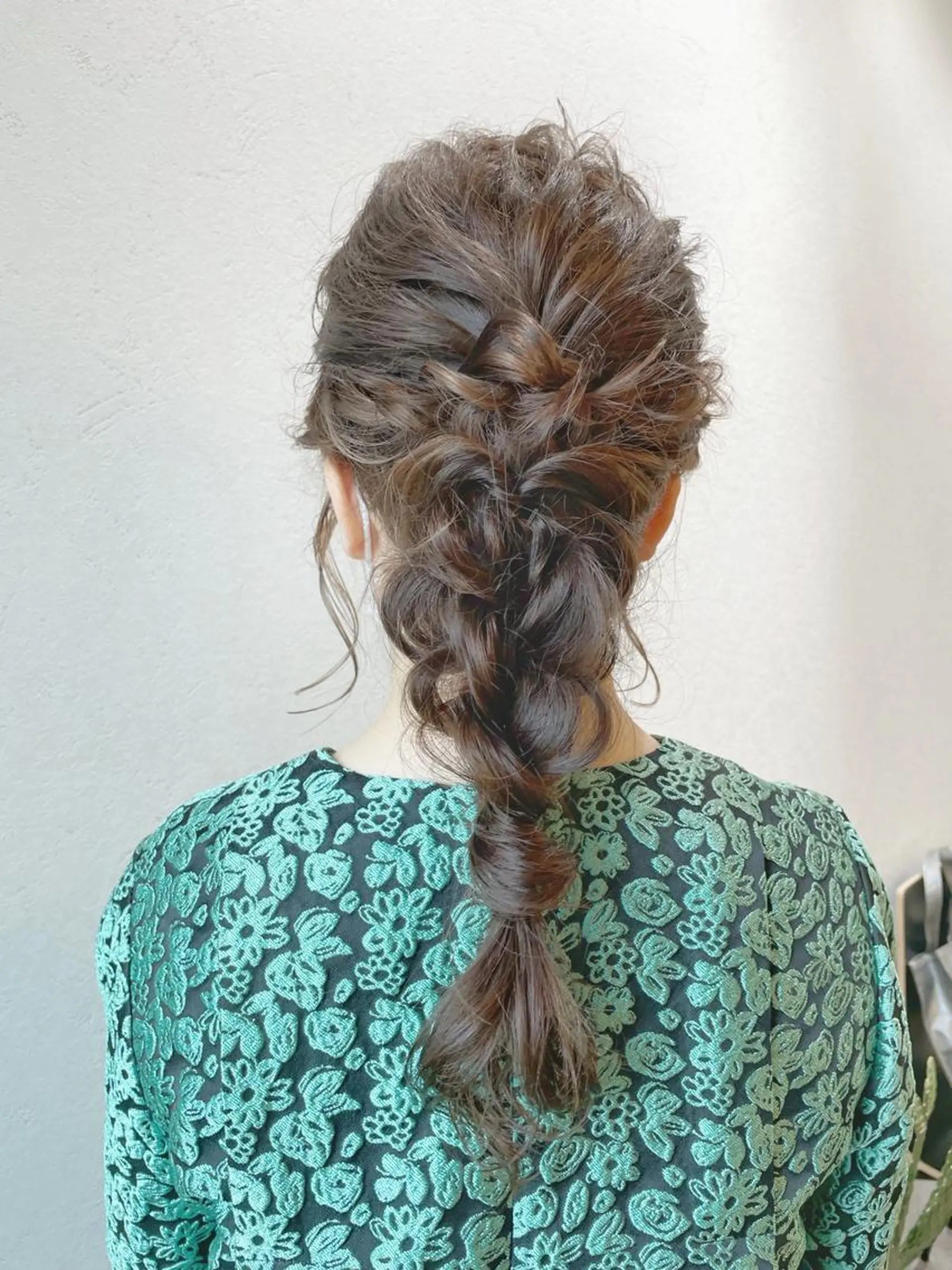 セミロング ヘアアレンジ oggi +KENJE所属・大平 美沙のヘアスタイル