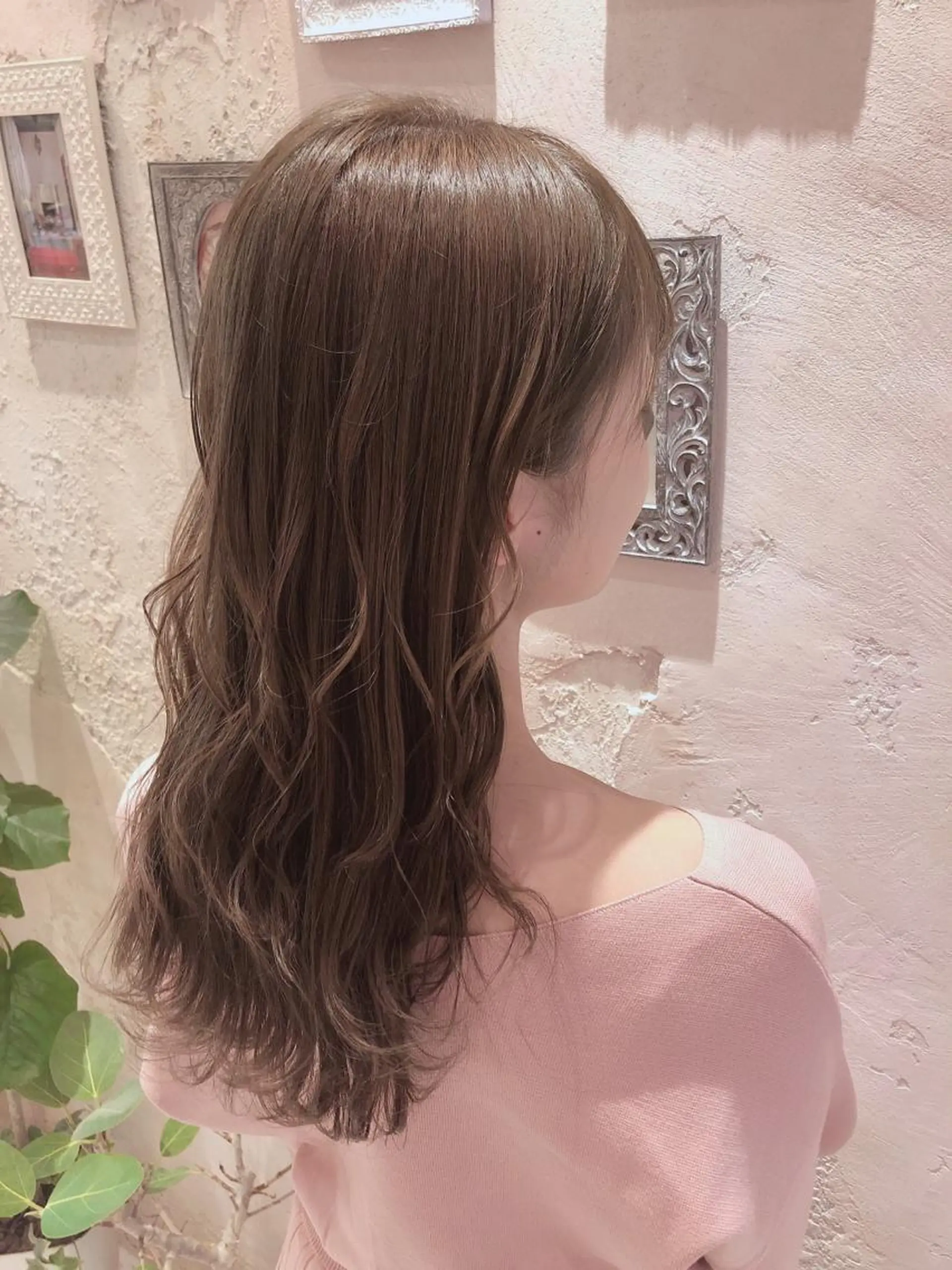 ミディアム アッシュ カット ヘアカラー トリートメント 代表山口ひな 髪質改善のプロのヘアスタイル