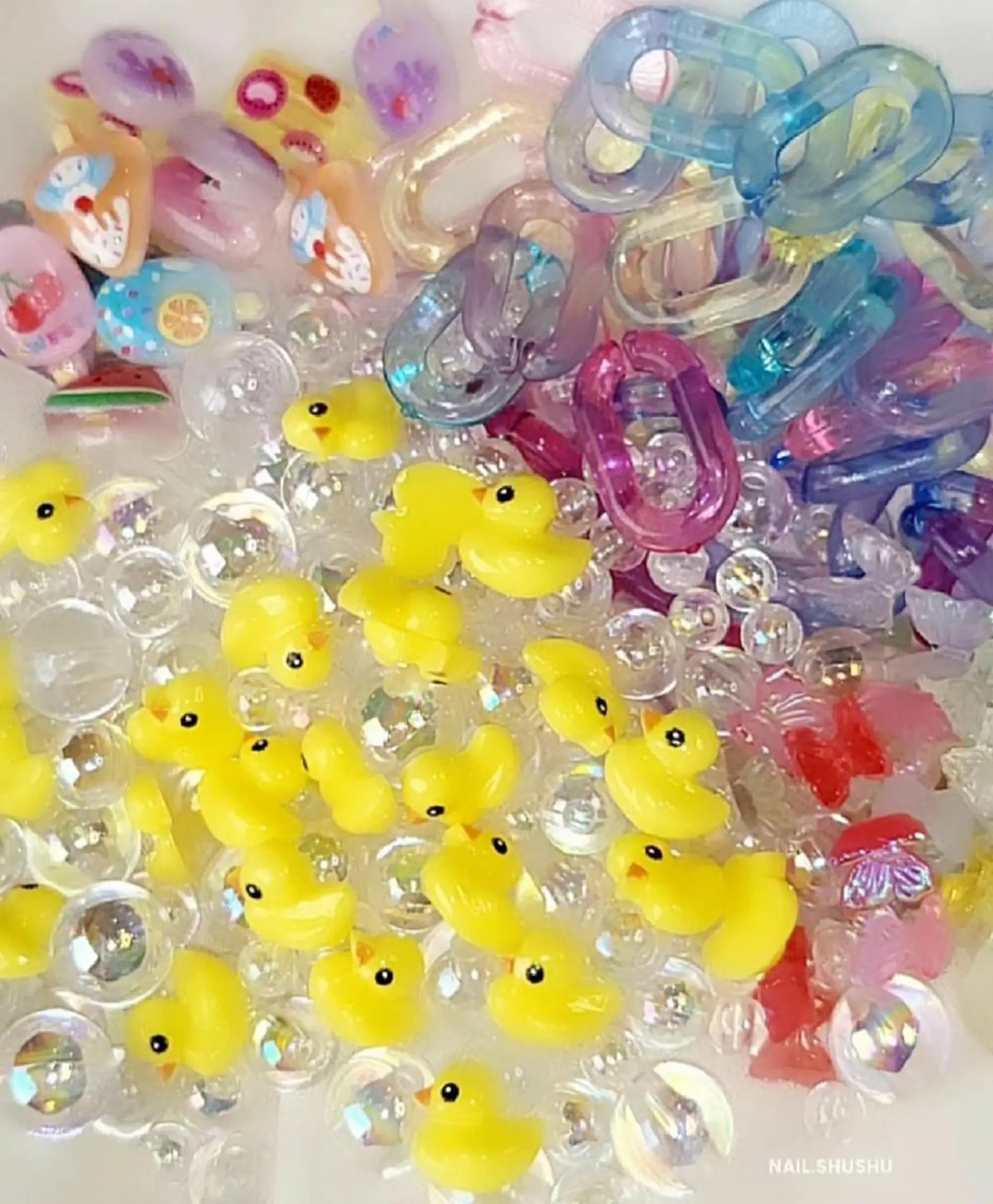 ネイル 持ち込み ニュアンスネイル ワンカラーネイル シンプルネイル 夏ネイル 3dパーツ/流行り 👧shushu❤️のネイルデザイン