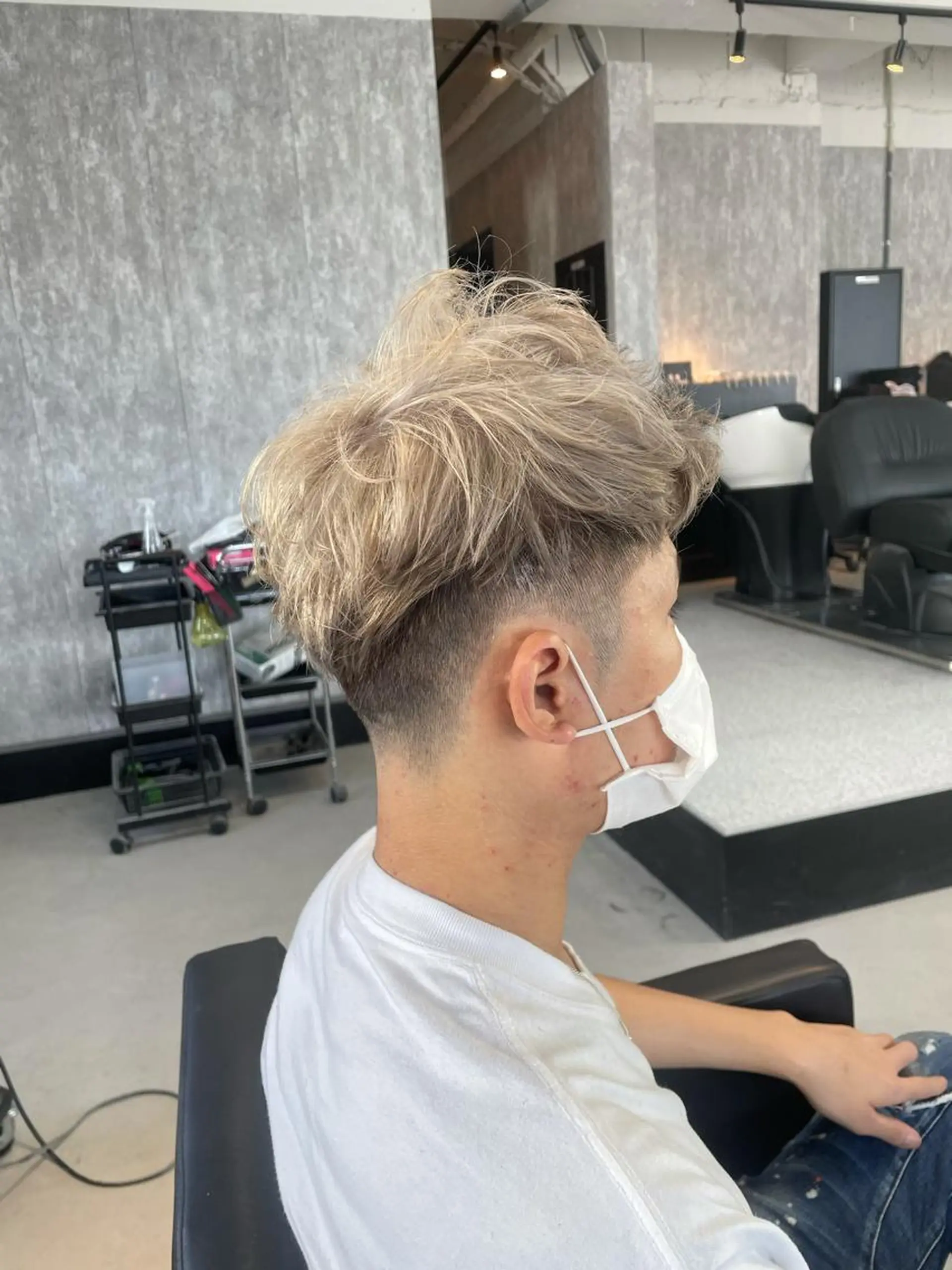 ショート カラー メンズ ALLEN hair 京橋店のヘアスタイル