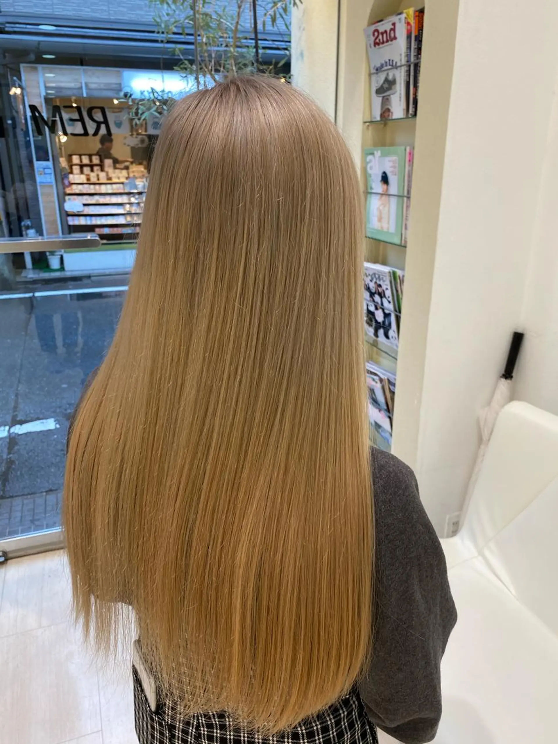 ロング カラー ヘアカラー 河原町/艶髪/西田 晴香のその他イメージ