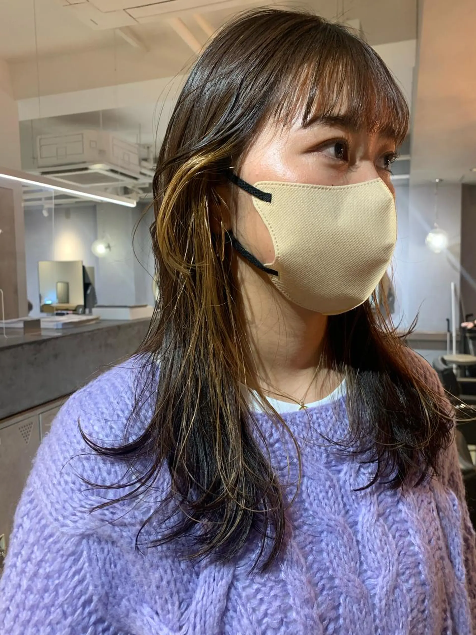 セミロング 美髪・シールエクステ ホソタニリョウコのヘアスタイル