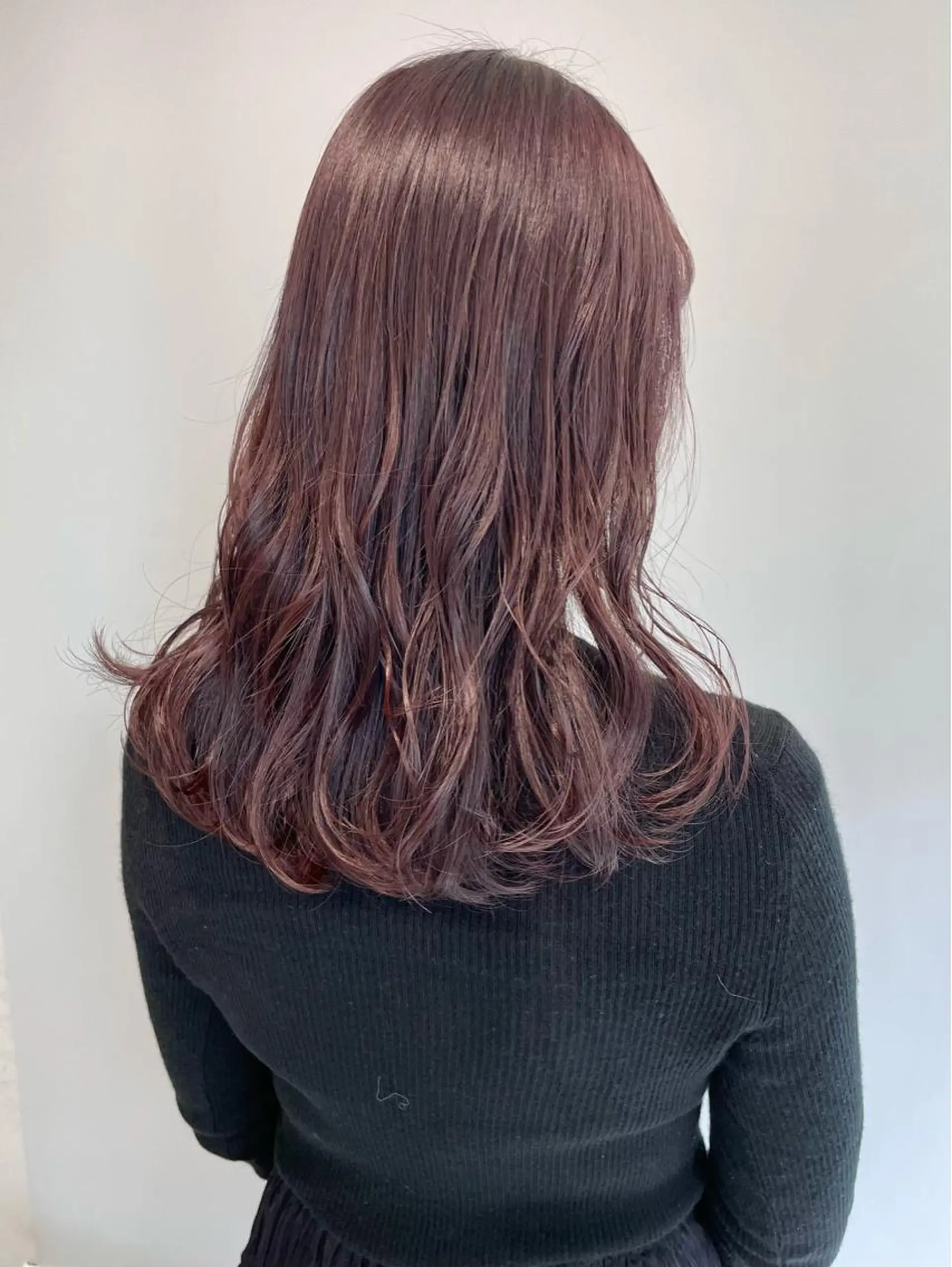 セミロング カラー ヘアカラー 壽真央 /ブリーチカラーのヘアスタイル