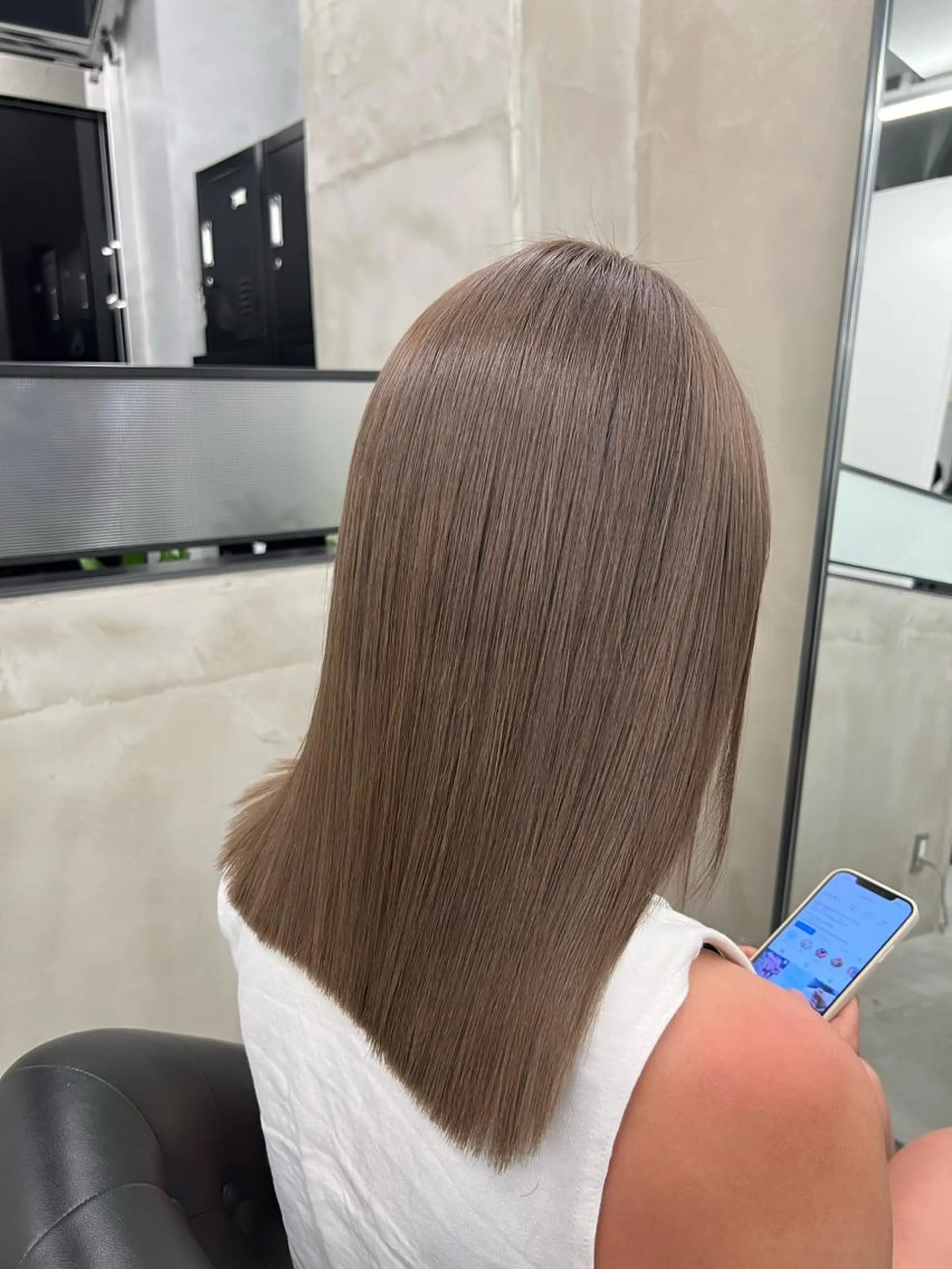 ミディアム カット ヘアカラー トリートメント よしのり genieeのヘアスタイル