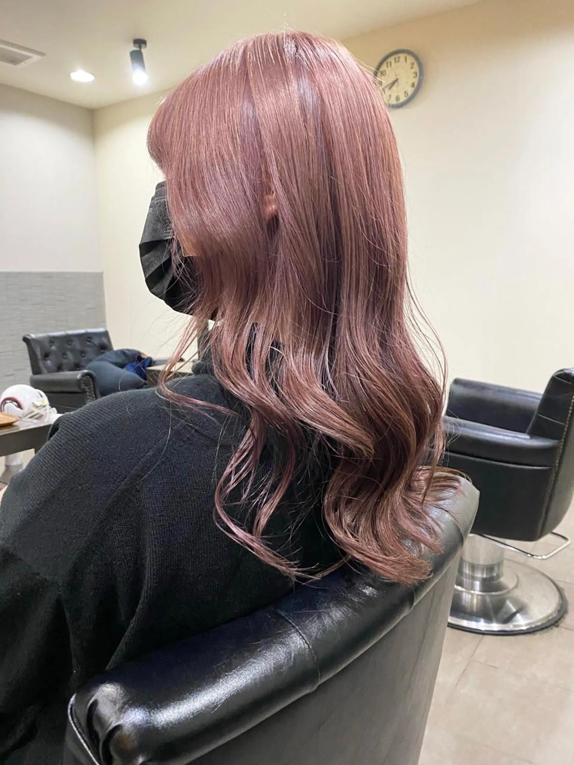 ロング ヘアカラー maco 艶感ハイトーン🦋のヘアスタイル