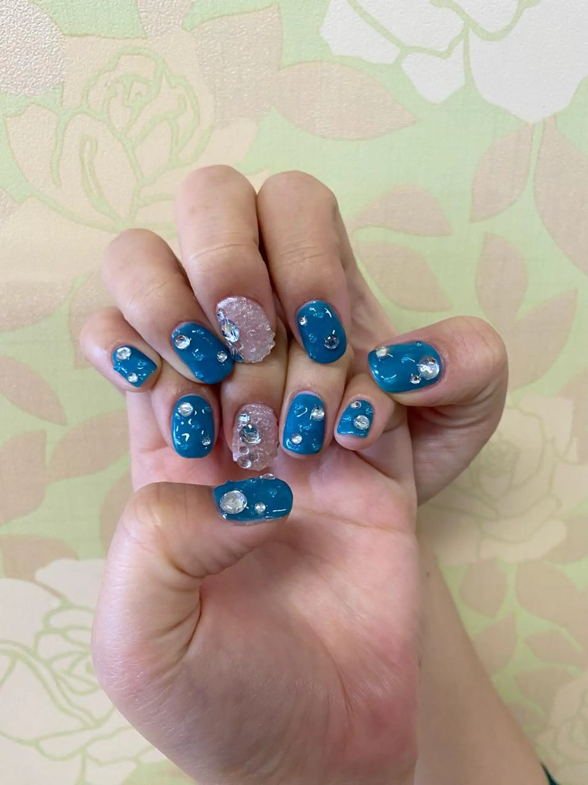 ネイル MIMI RUSH 安城 jubilee店所属・鍋田 彩歌のマツエク・マツパデザイン