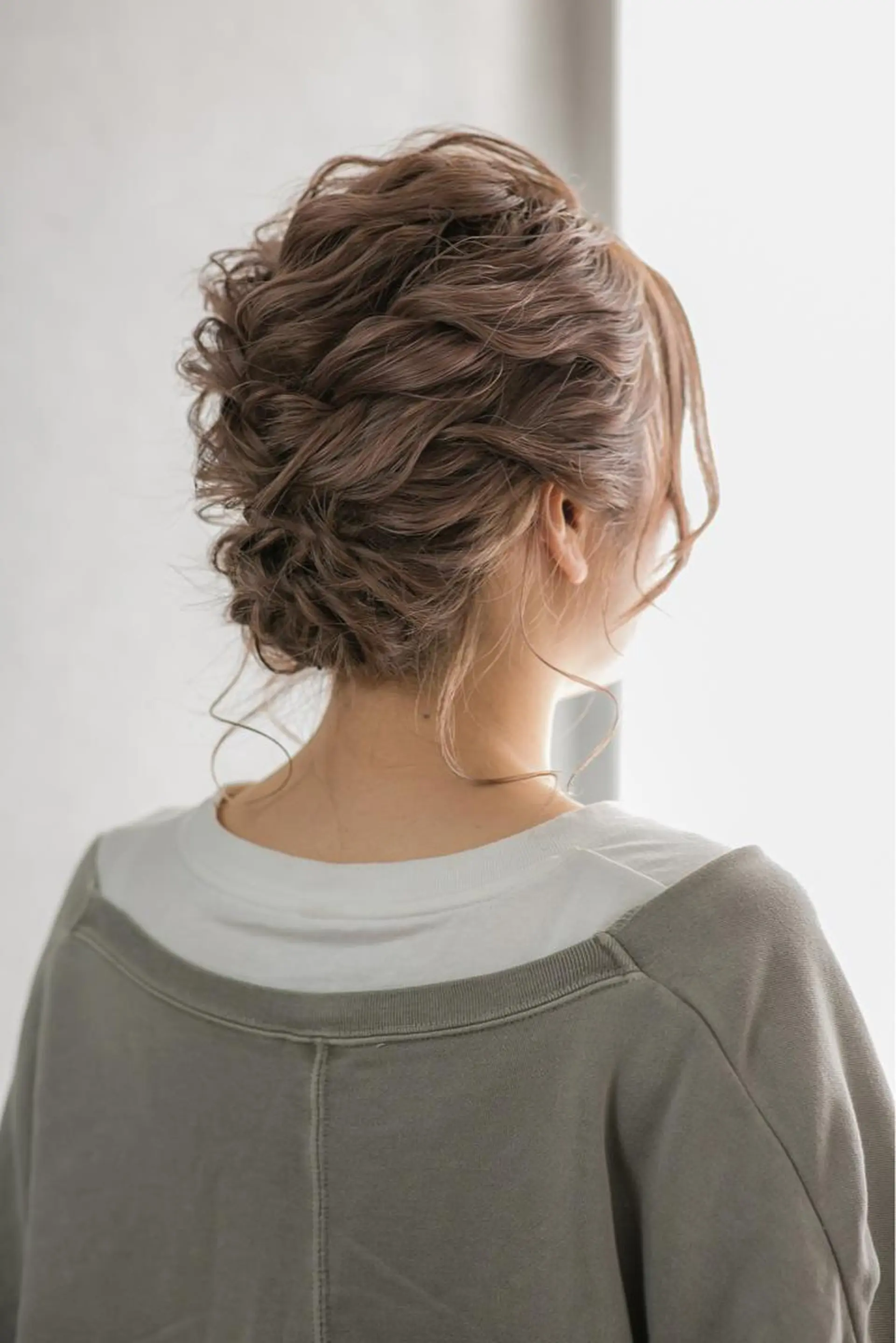 ミディアム 淡色ふんわりhair 新宿satomiのヘアスタイル