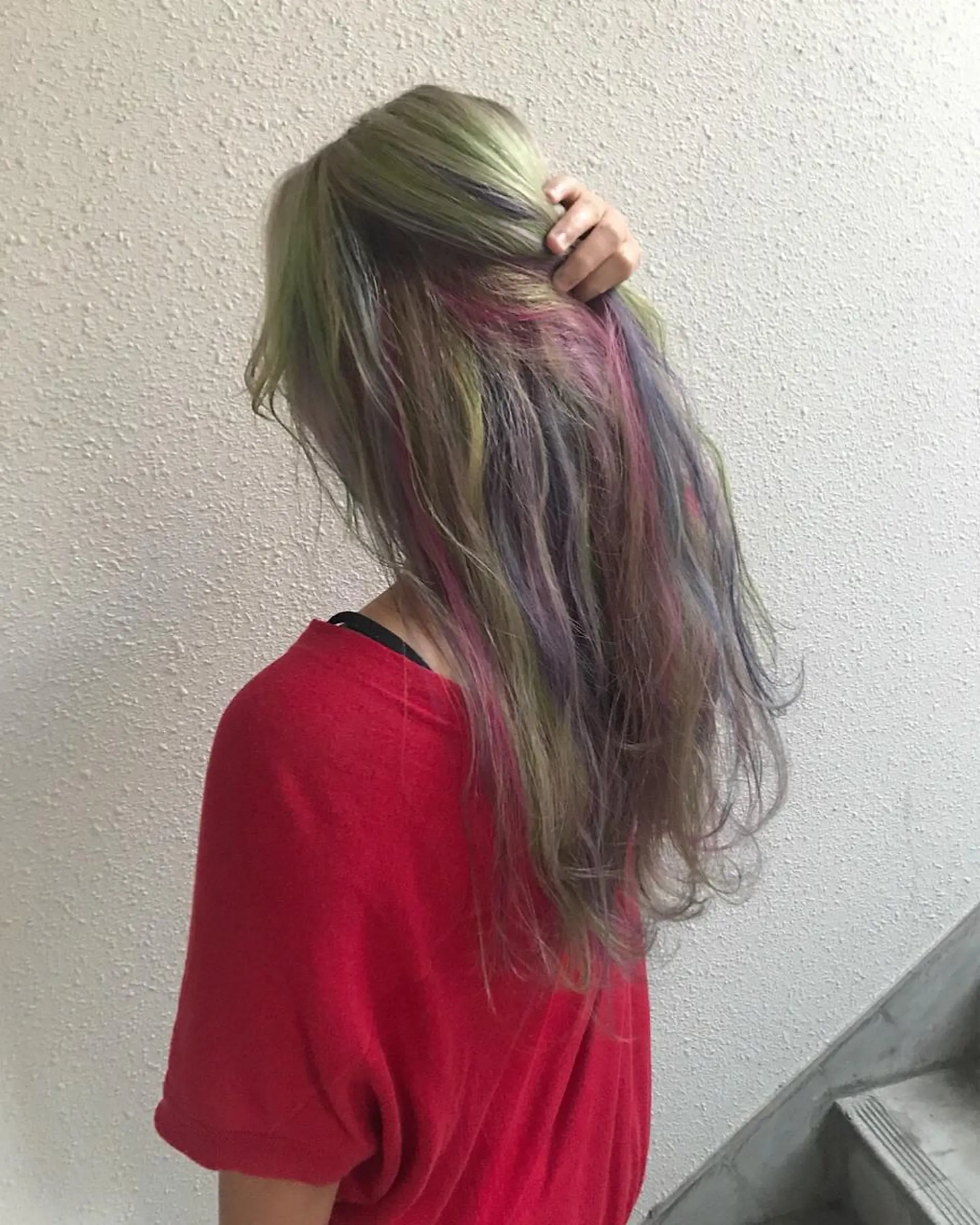 ロング カラー ブリーチ ハイライトカラー ユニコーンカラー ハイライト インナーカラー/天神 ブリーチ/吉田のヘアスタイル