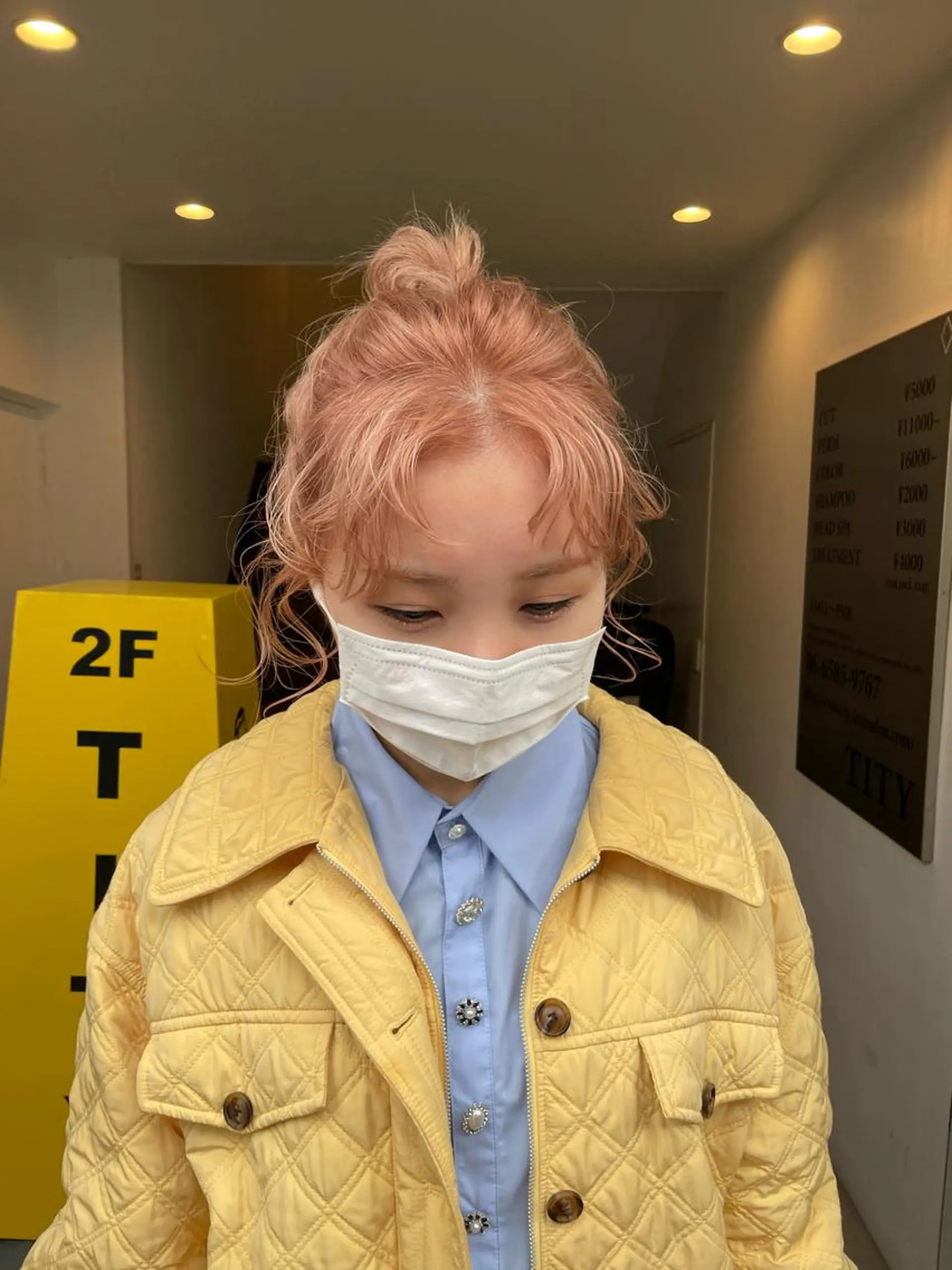 ショート ヘアアレンジ ボブ カット ヘアカラー トリートメント hen所属・心斎橋/レイヤー/ ブリーチ/モエのヘアスタイル