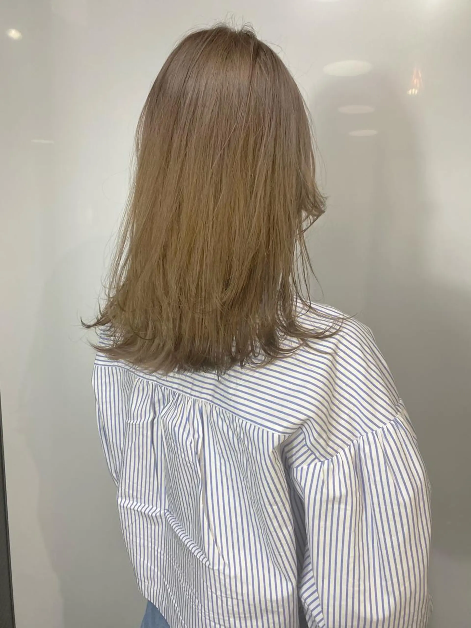 セミロング カラー ベージュカラー ブロンド オリーブベージュ Piaコータロー ハイトーン&‪ボブのヘアスタイル