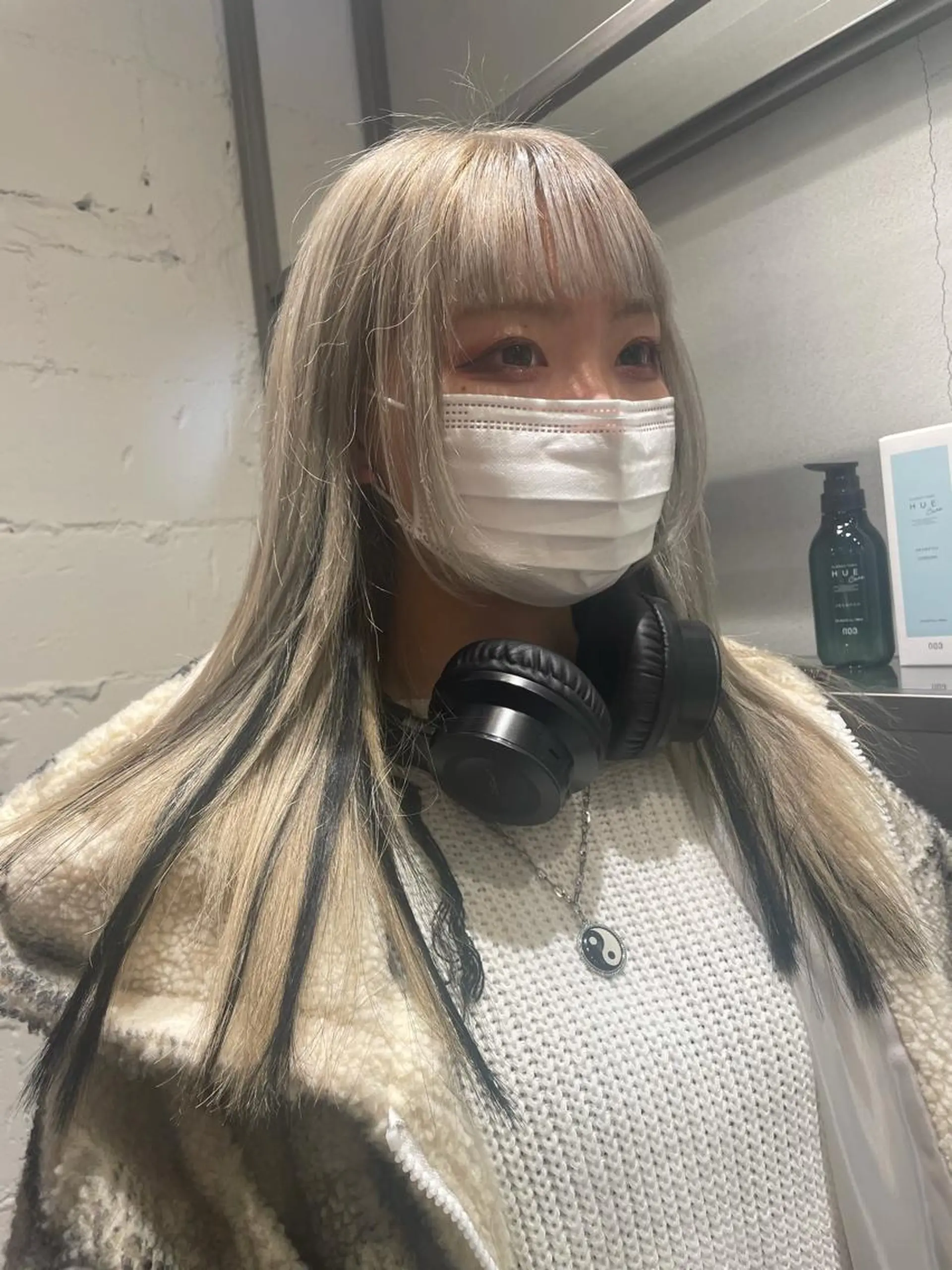 ロング カラー 艶ハイトーン👑♡ NATSUKIのヘアスタイル