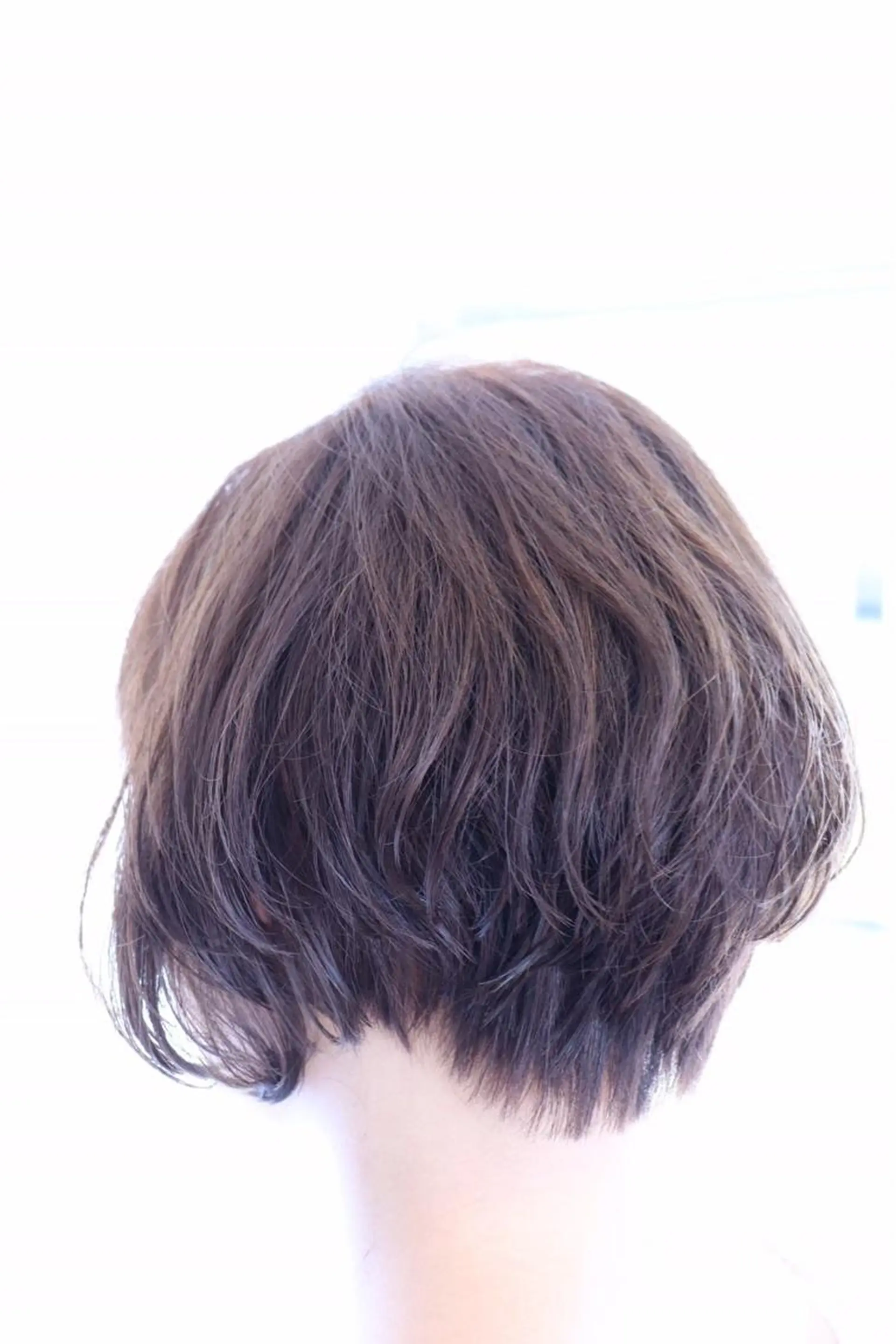 ショート カラー パーマ 小川 美香のヘアスタイル