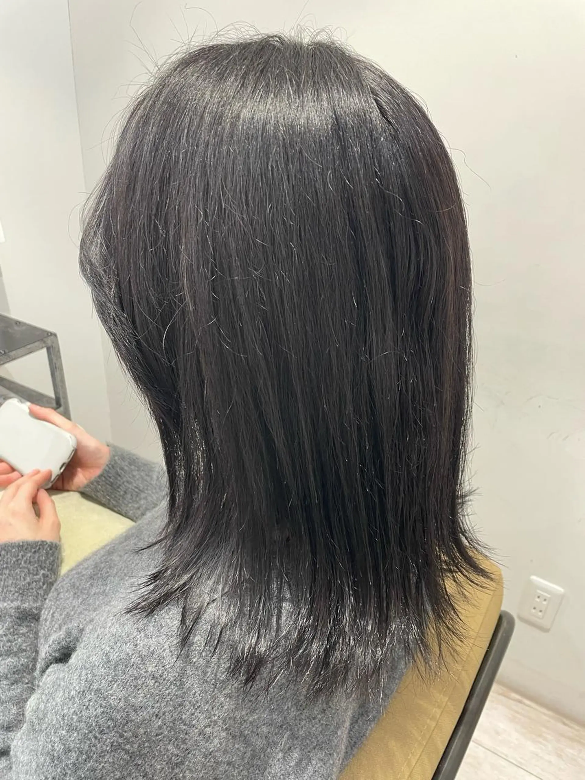 ミディアム カラー ナカムラ イヅミのヘアスタイル