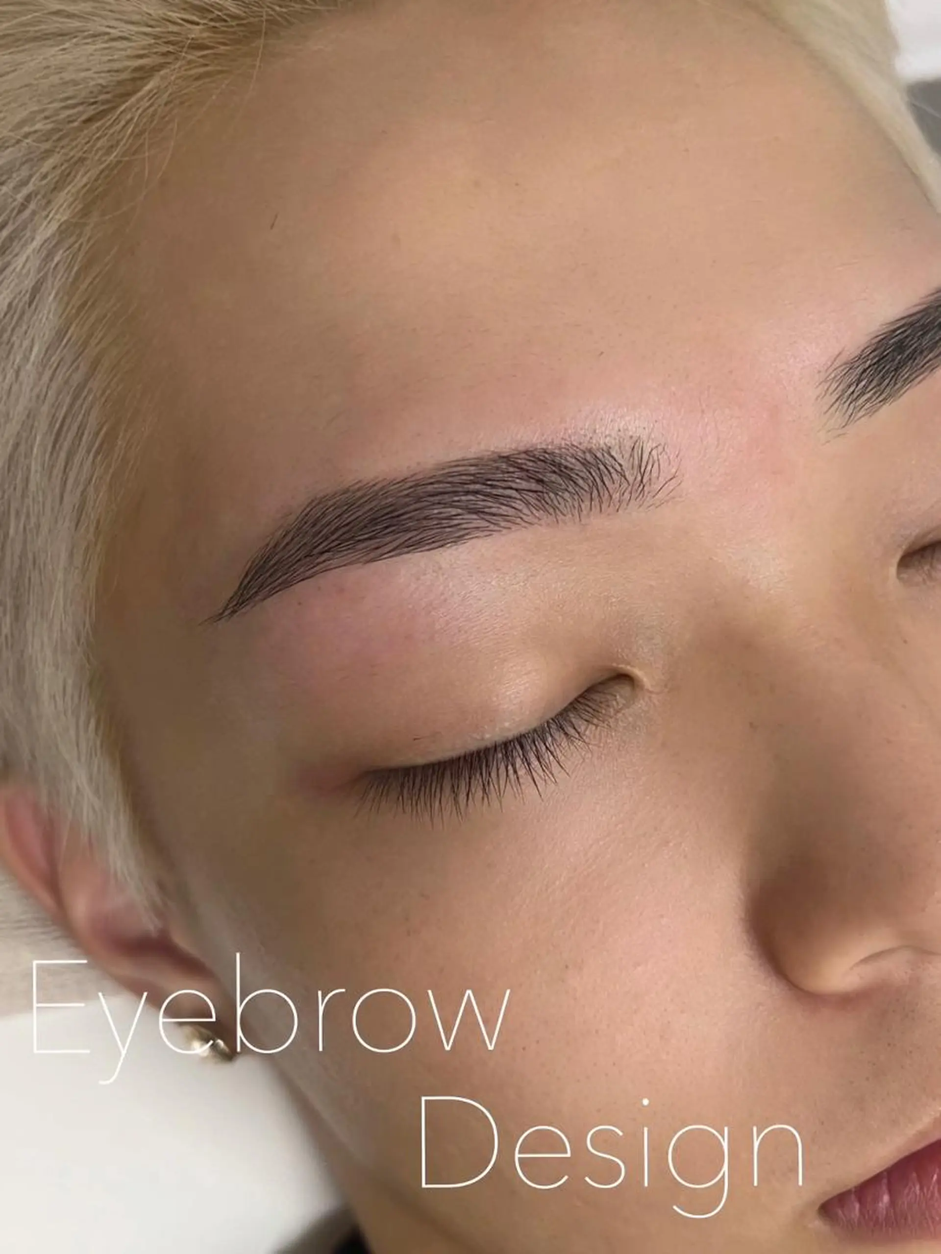 アイブロウ Isogawa まつ毛パーマのマツエク・マツパデザイン