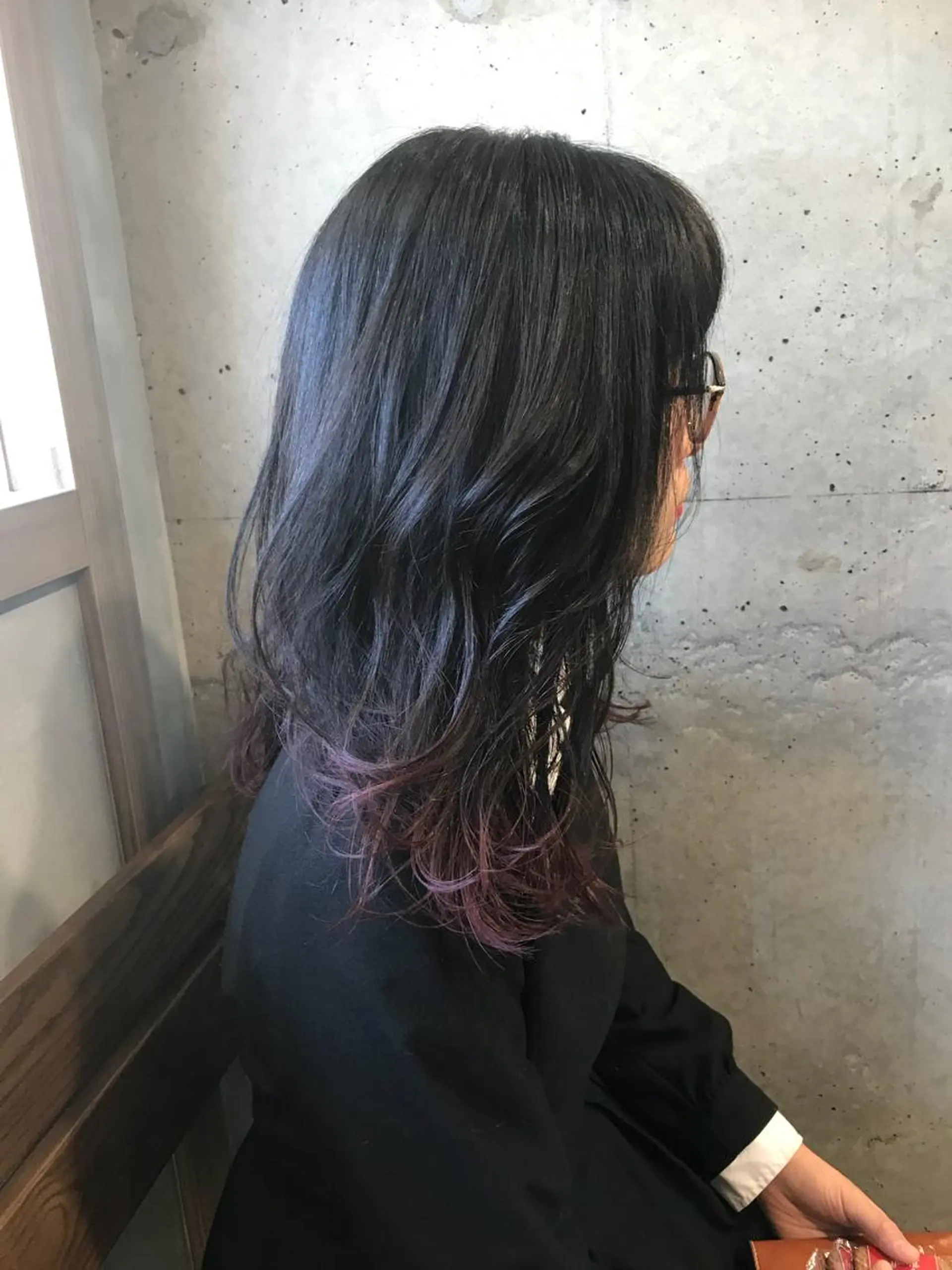 セミロング カラー 竹嶌 健吾のヘアスタイル