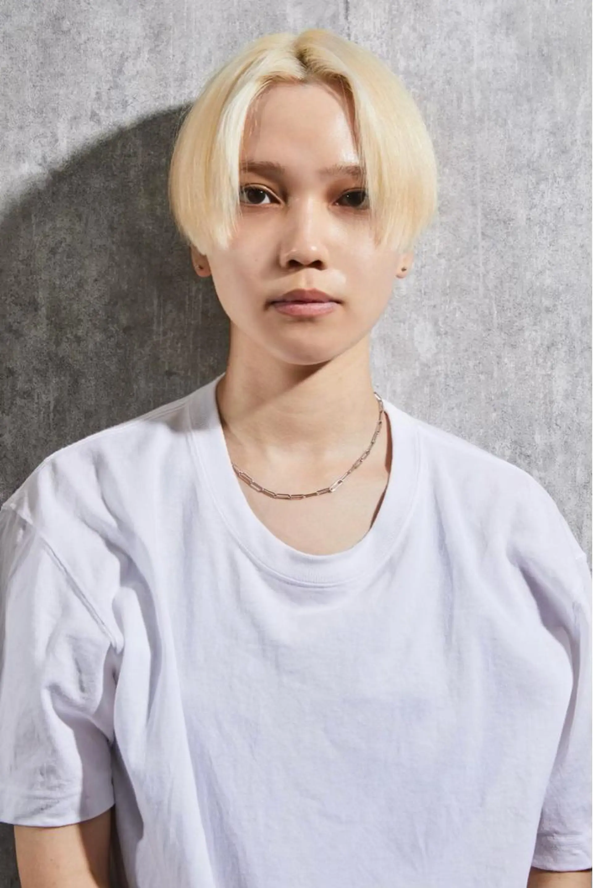 ショート カラー 𝙱𝙻𝙴𝙽 𝚋𝚢 𝚍𝚘𝚝.所属・🤍BLEN 窓🤍のヘアスタイル