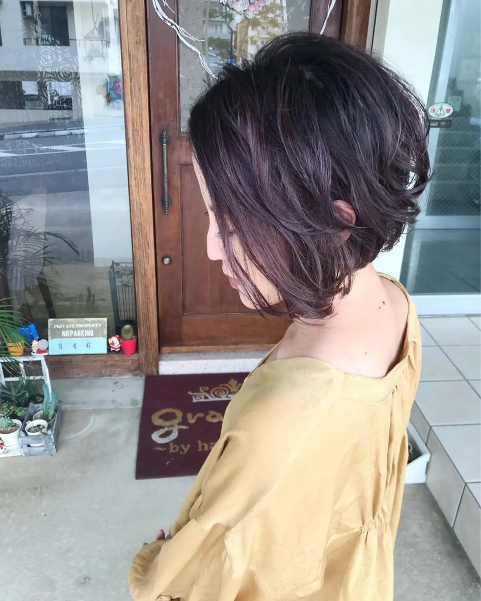 ショート カラー イルミナカラー カット ヘアカラー grand juteのヘアスタイル