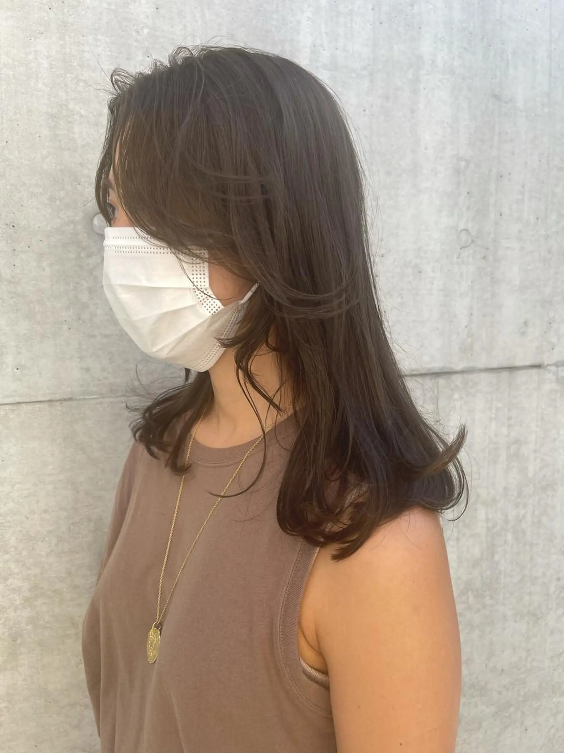 カラー グレージュ オリーブグレージュ オリーブグレー ヘアカラー トリートメント ヘッドスパ ヘアセット ラベンダー/レイヤー スタイル🤎mamiのヘアスタイル