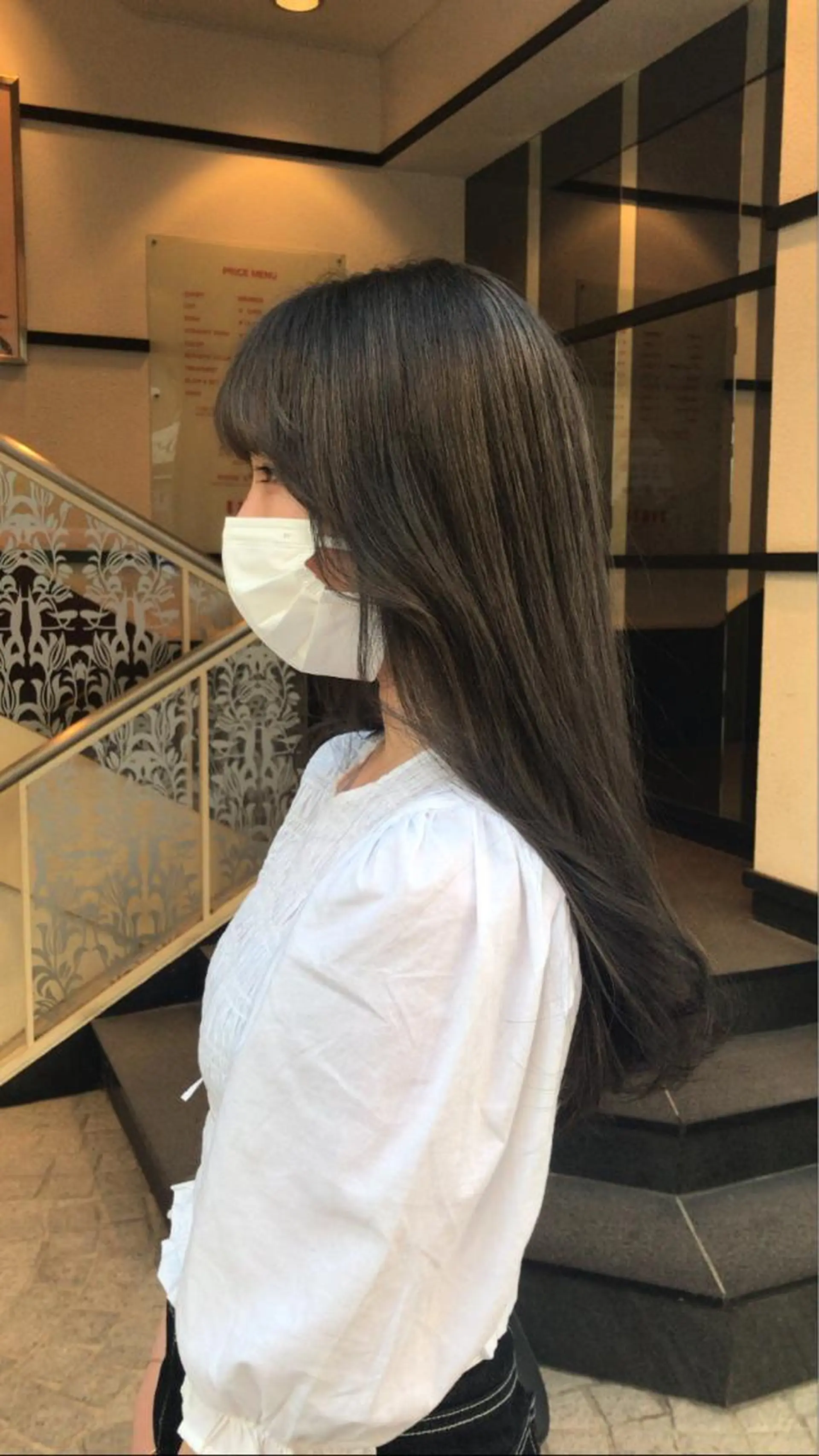 カラー 透明感カラー 山下 とよかのヘアスタイル