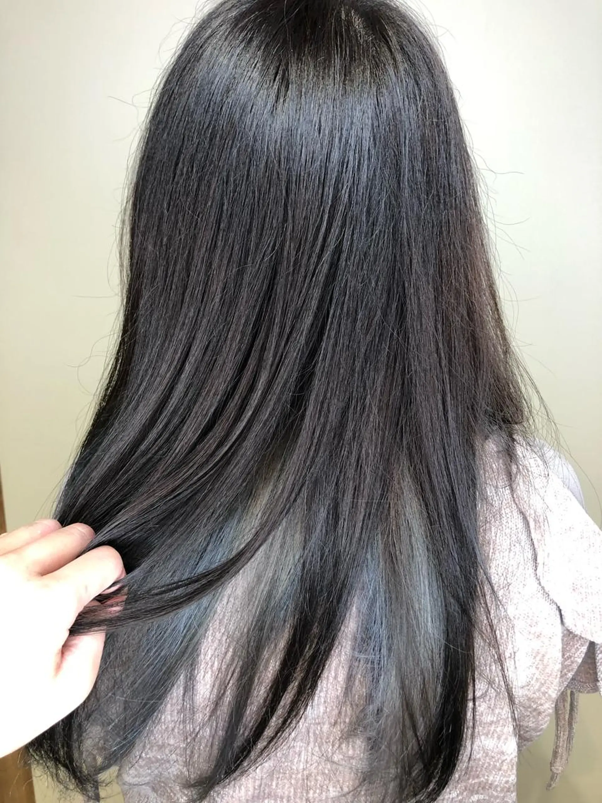 セミロング カラー デザインカラー ハイライトカラー イルミナカラー 外国人風カラー ハイライト メンズヘア特化 崎田 成人のヘアスタイル