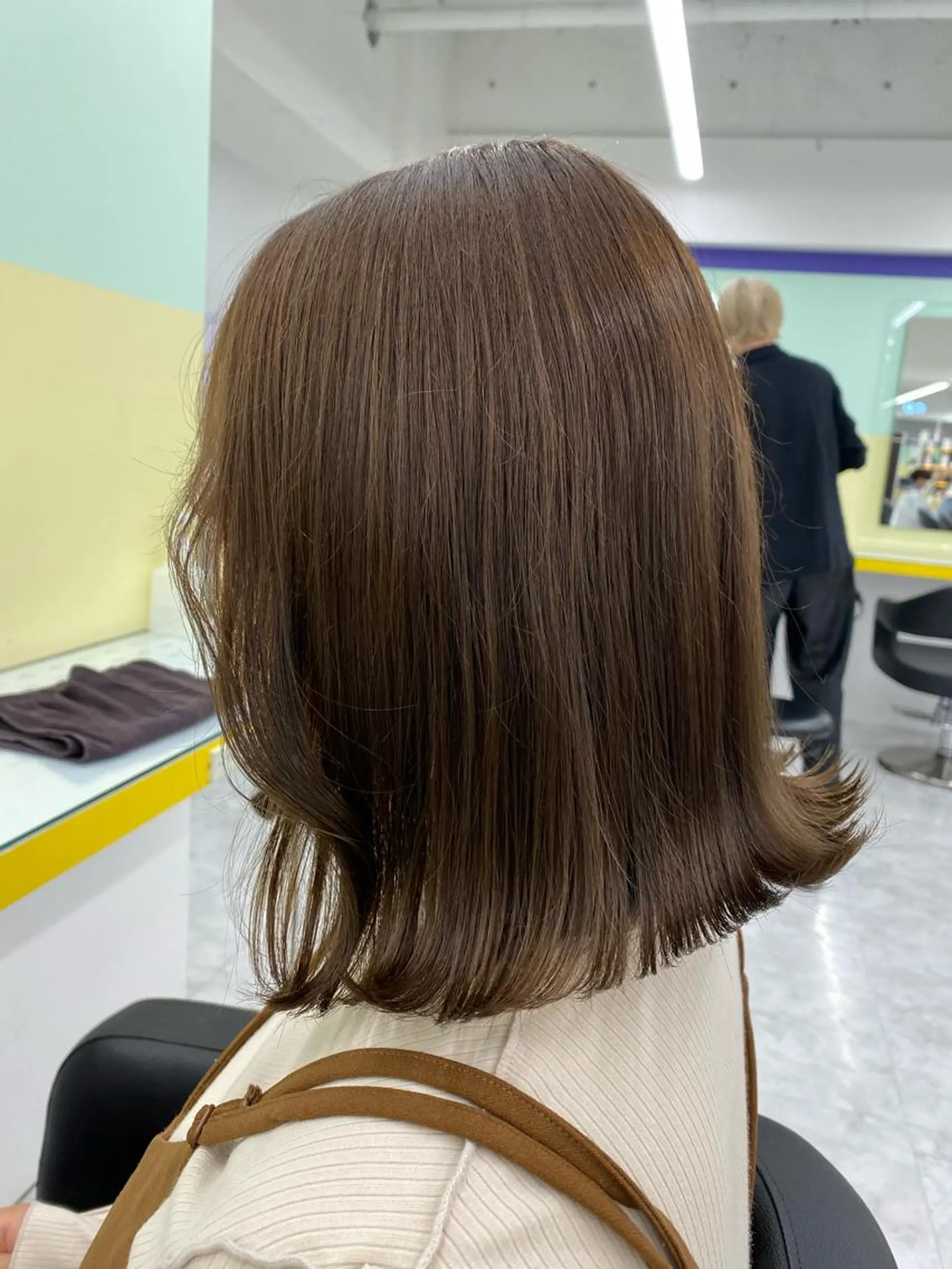 ミディアム カラー パーマ ヘアアレンジ メンズ ネイル マツエク・マツパ アイブロウ メンズブリーチ ブリーチ ダブルカラー ブリーチなしカラー オリーブカラー linette所属・🐩推し活🐩 FUTABA🍒のヘアスタイル