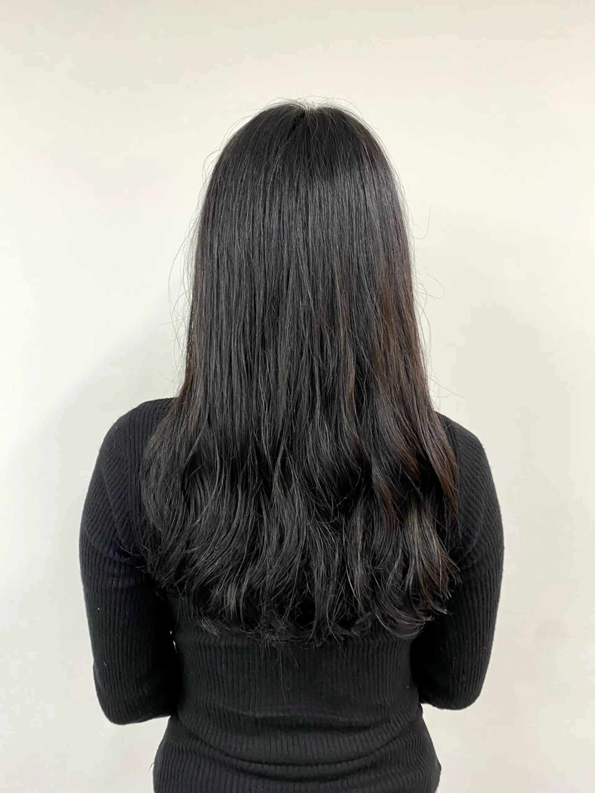 ロング カラー 黒髪 Aujuaソムリエ 🎨‎♡HARUのヘアスタイル