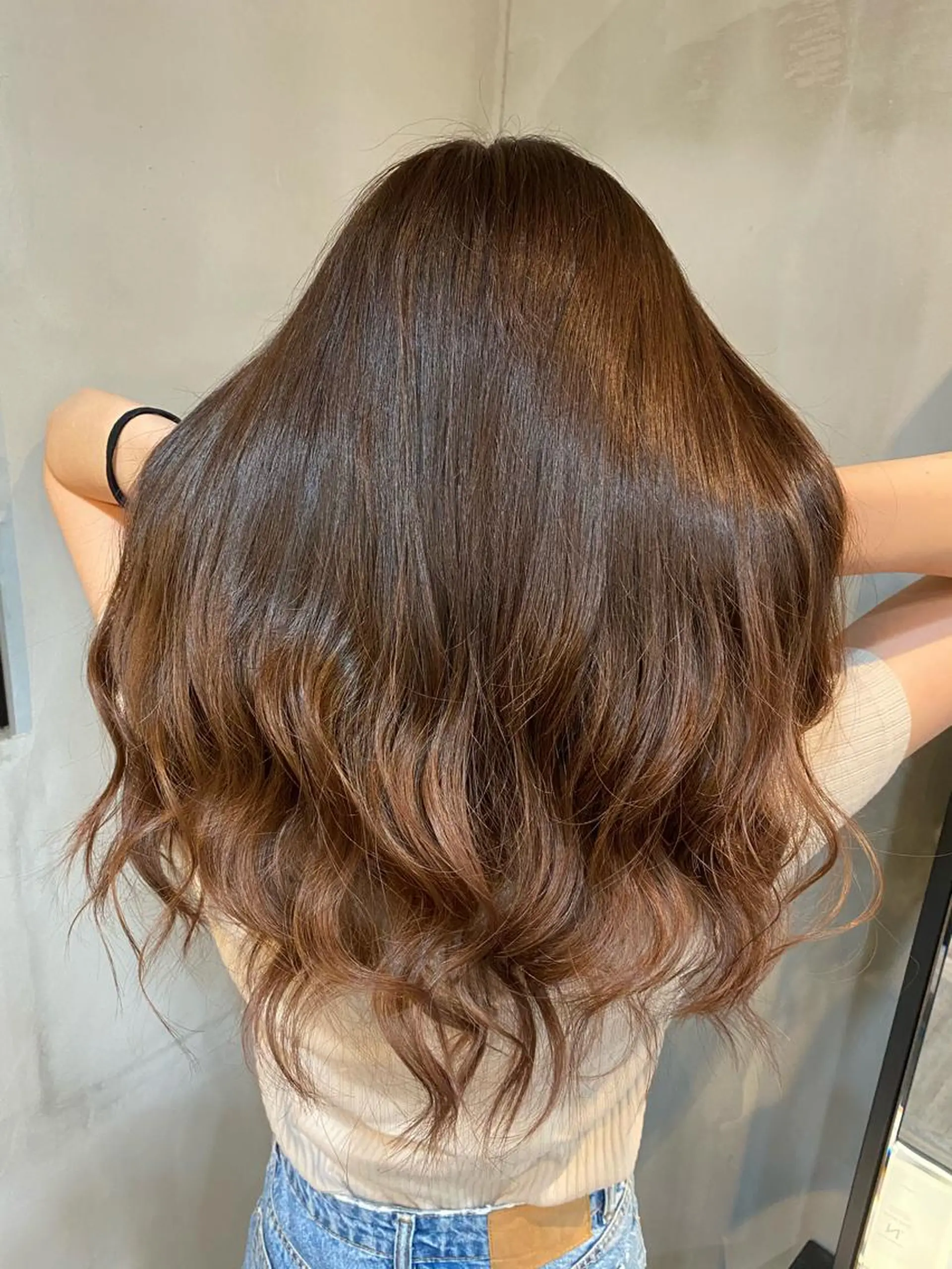 ロング カラー ヘアアレンジ ベージュカラー ピンクカラー ピンクベージュ Belle hair Design青野大貴のヘアスタイル