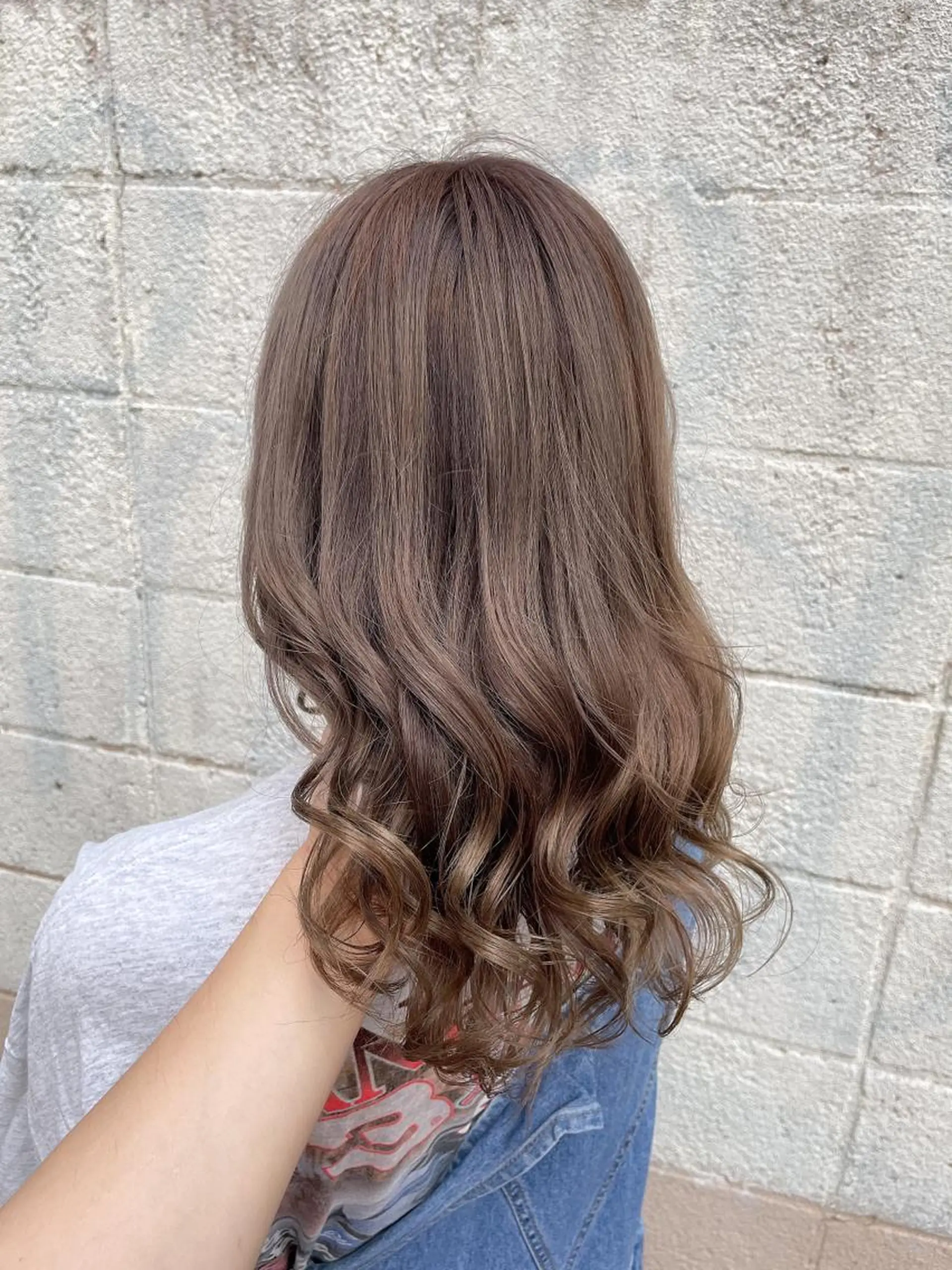 ミディアム ヘアアレンジ にいた　かづしげのヘアスタイル