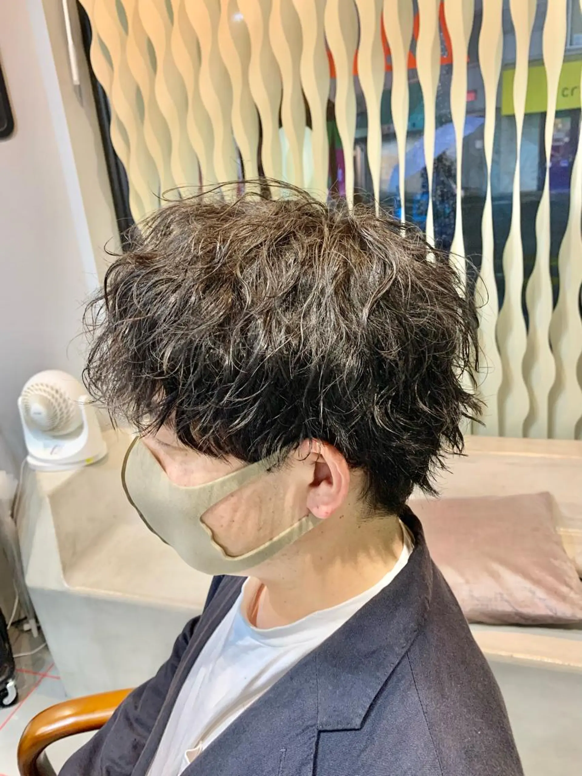 ショート パーマ メンズ 波巻きパーマ メンズサロン　アソビ所属・【扱いやすいパーマ】 眞鍋拓己のヘアスタイル