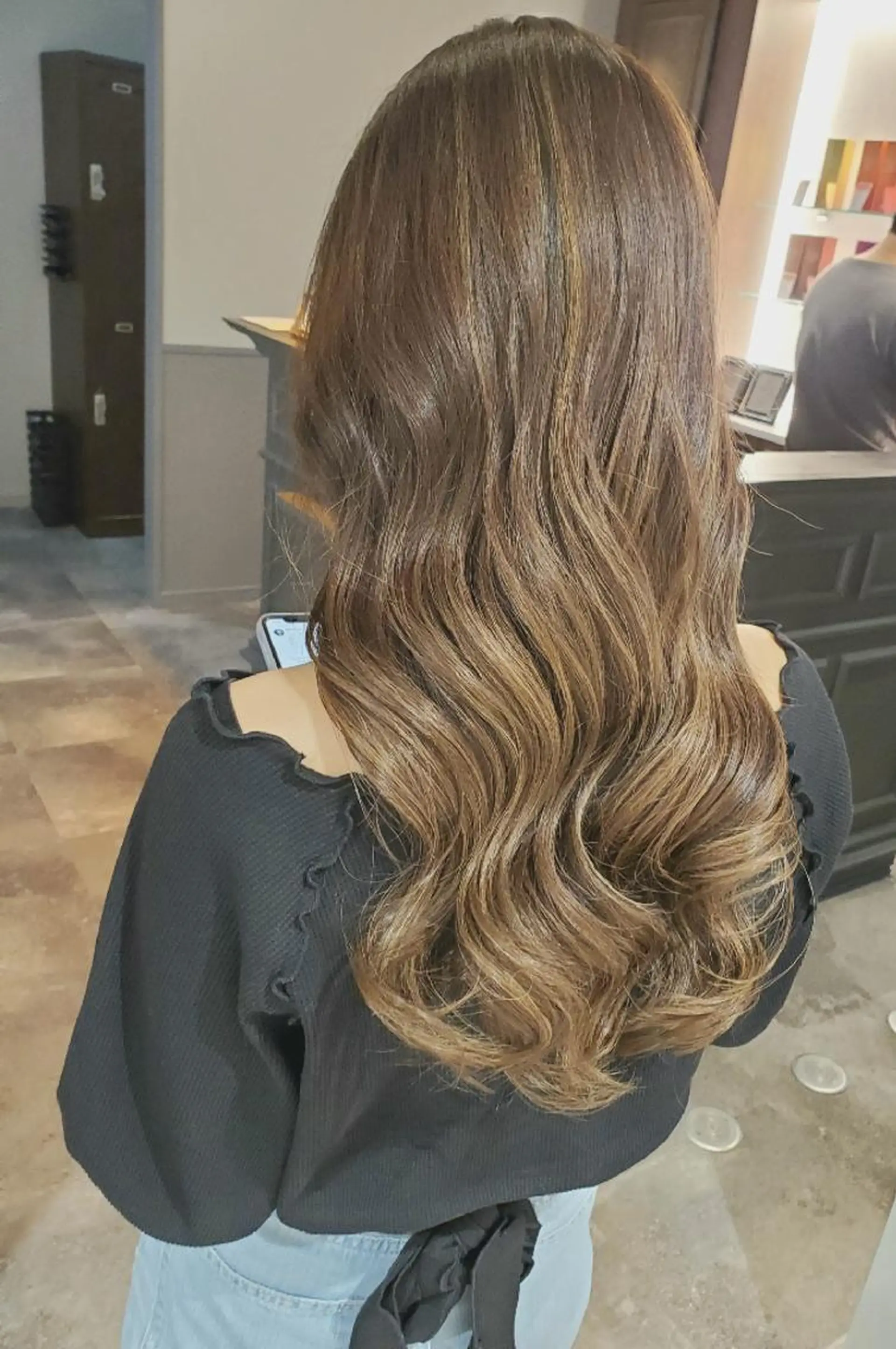 ロング カラー アディクシーカラー ベージュカラー ブリーチ ハイライトカラー ハイライト ヘアカラー トリートメント 難波/白髪ぼかし/ KAORIのヘアスタイル