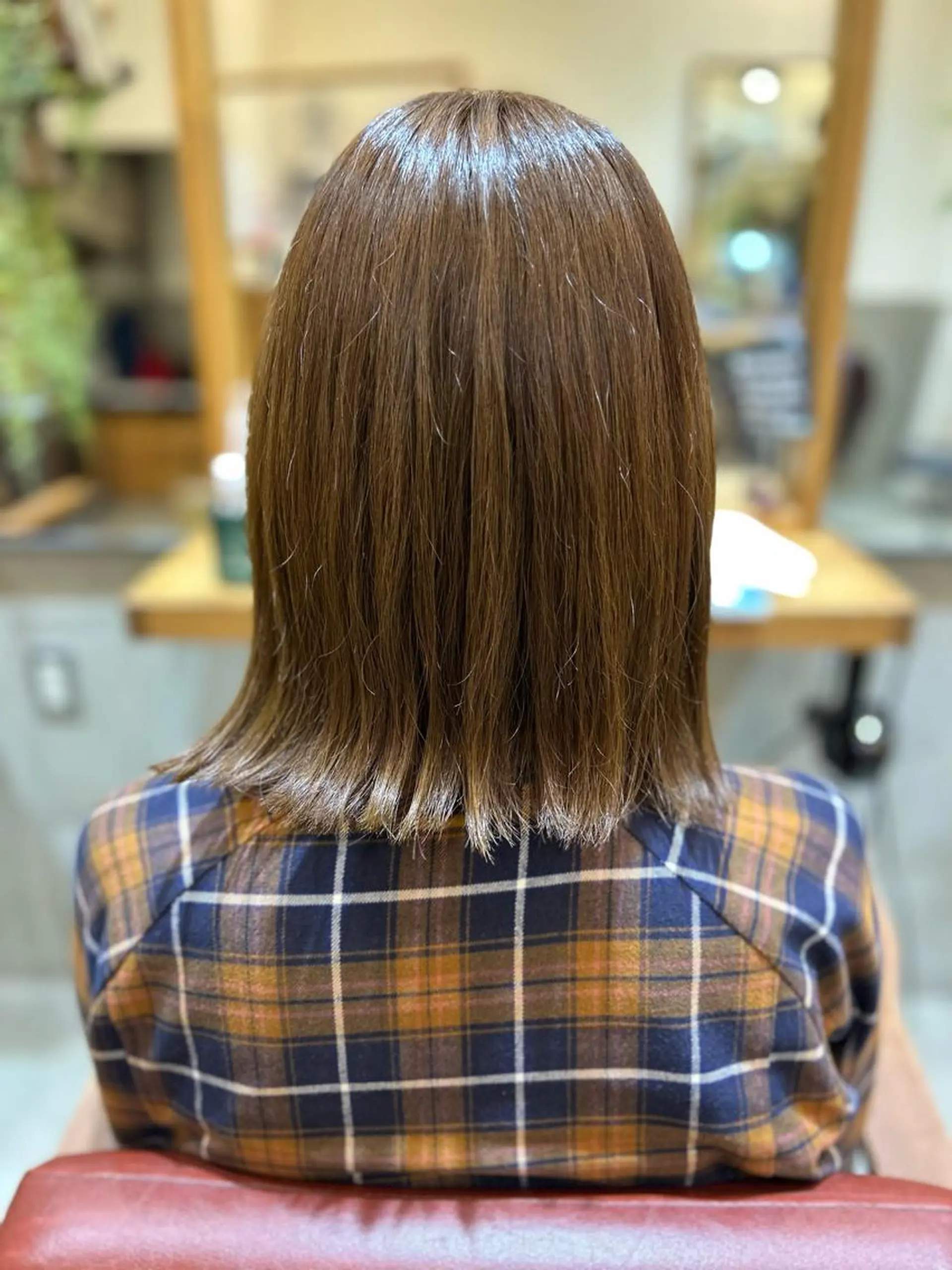 ショート カラー カット ヘアカラー トリートメント 若狭 彩花のヘアスタイル