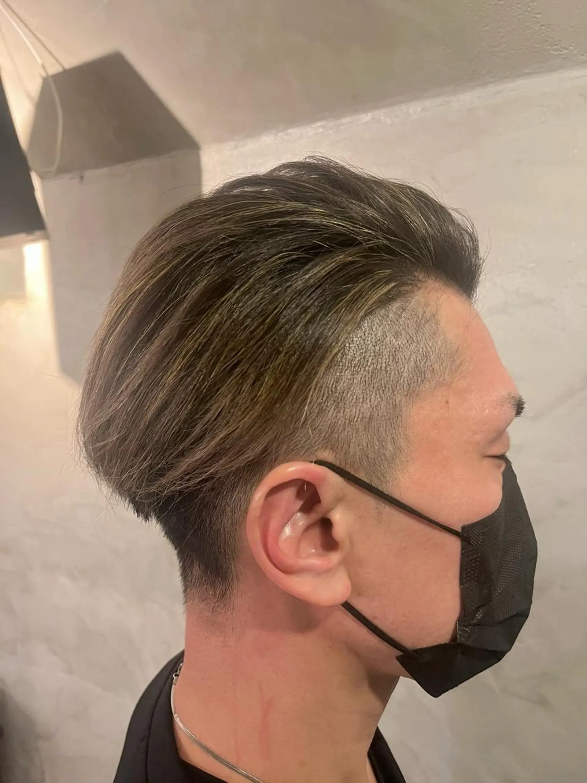 カラー メンズ ヘアカラー FUJINO RYOのヘアスタイル