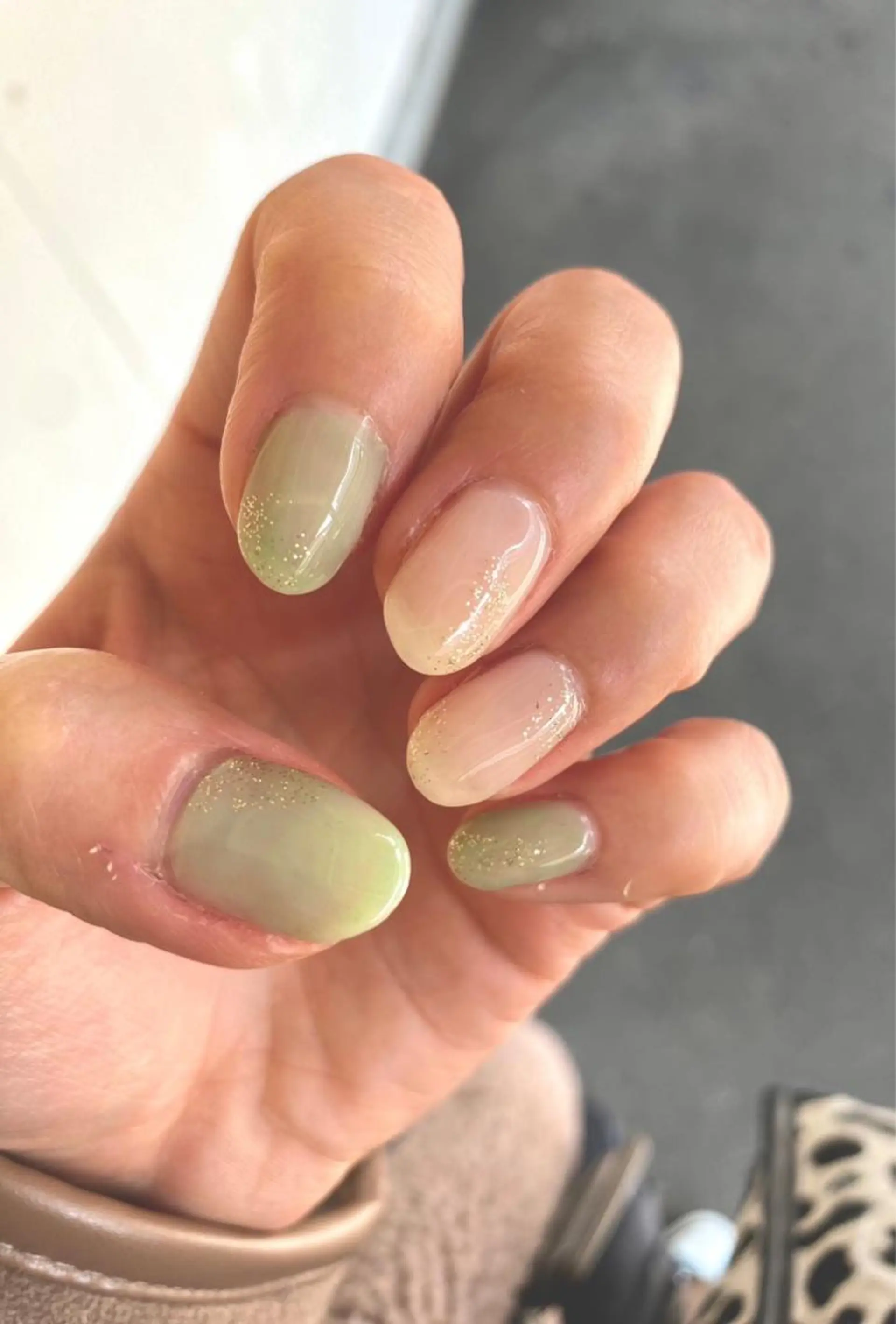 ミディアム ハンドネイル 島村 真由紀のネイルデザイン