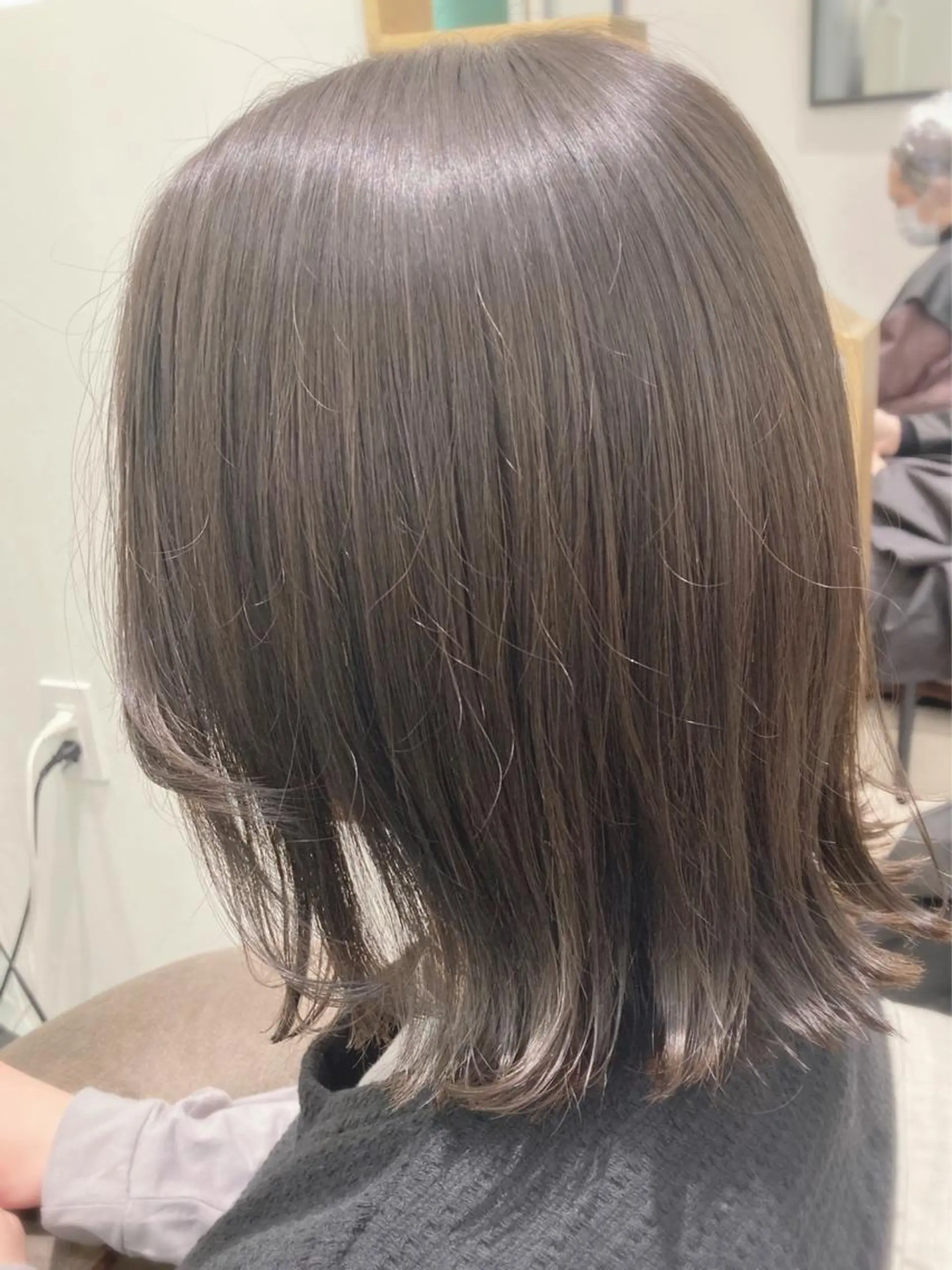 ミディアム カラー 横浜　前髪顔まわり /長谷川未波のヘアスタイル