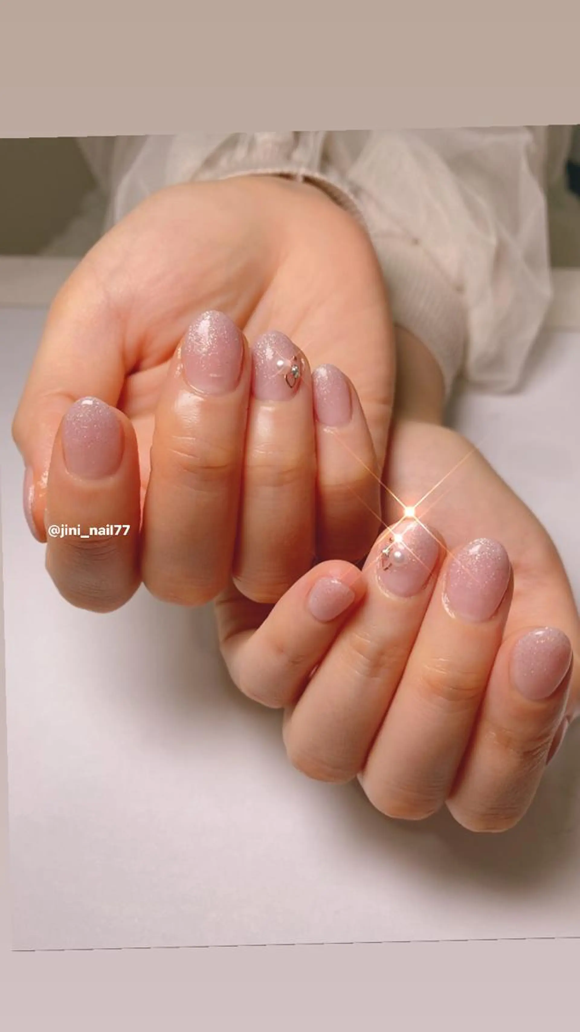 ネイル JINI NAIL所属・ジニ ネイルのネイルデザイン