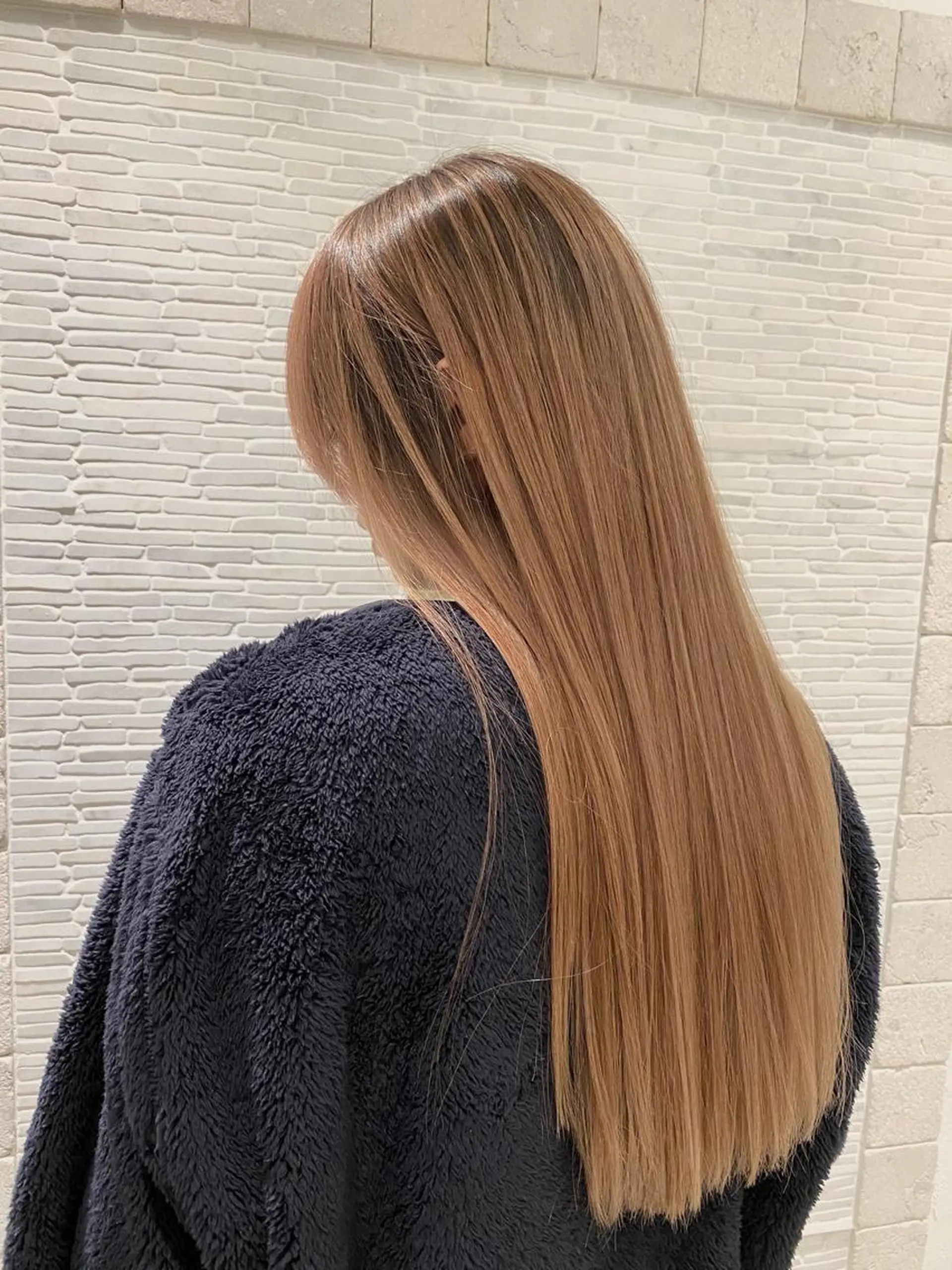 ロング カット ヘアカラー トリートメント 🟡【美髪専門店】 ✨褒め髪/艶髪🟡のヘアスタイル