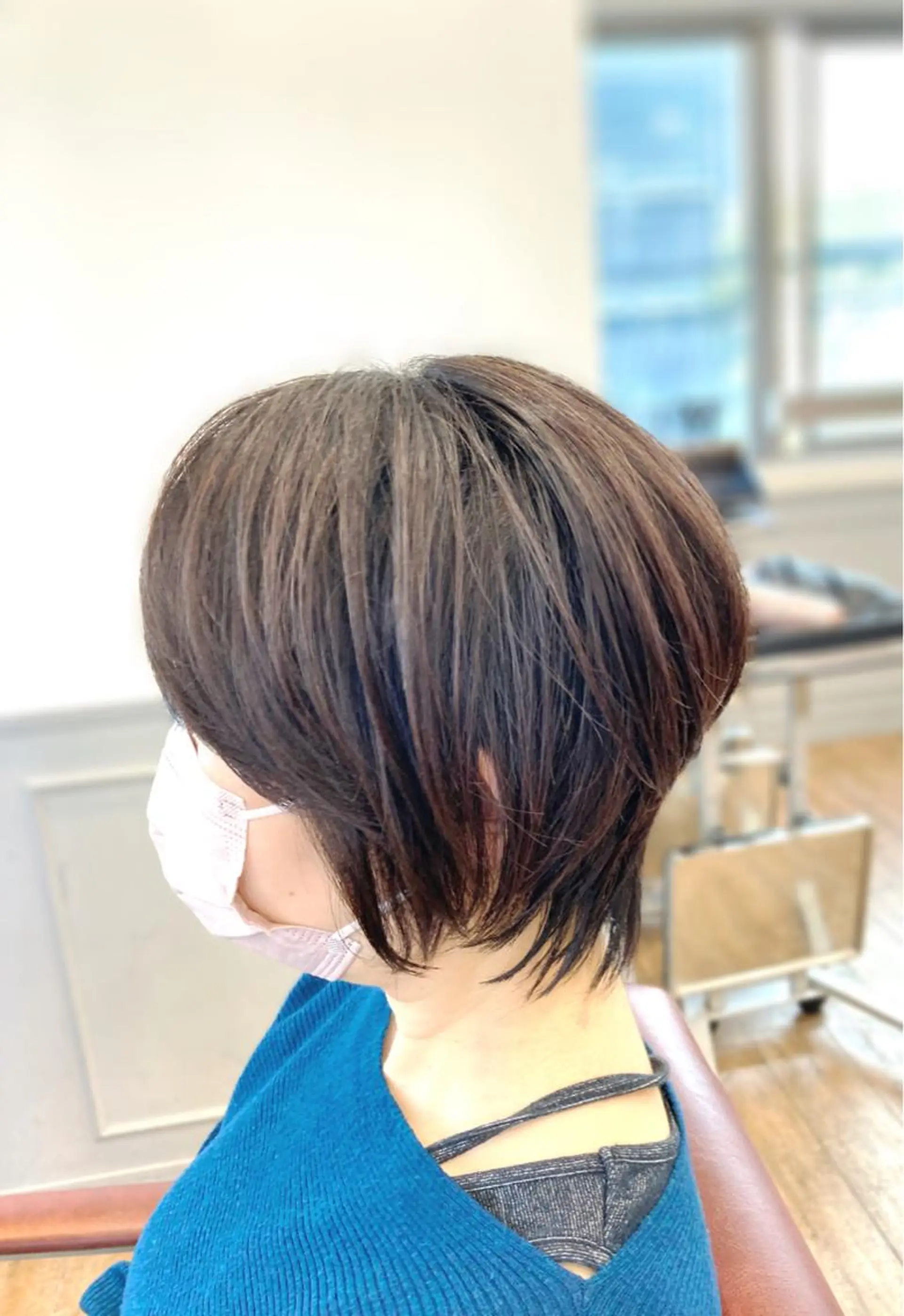 ショート カラー 菅原 綾のヘアスタイル