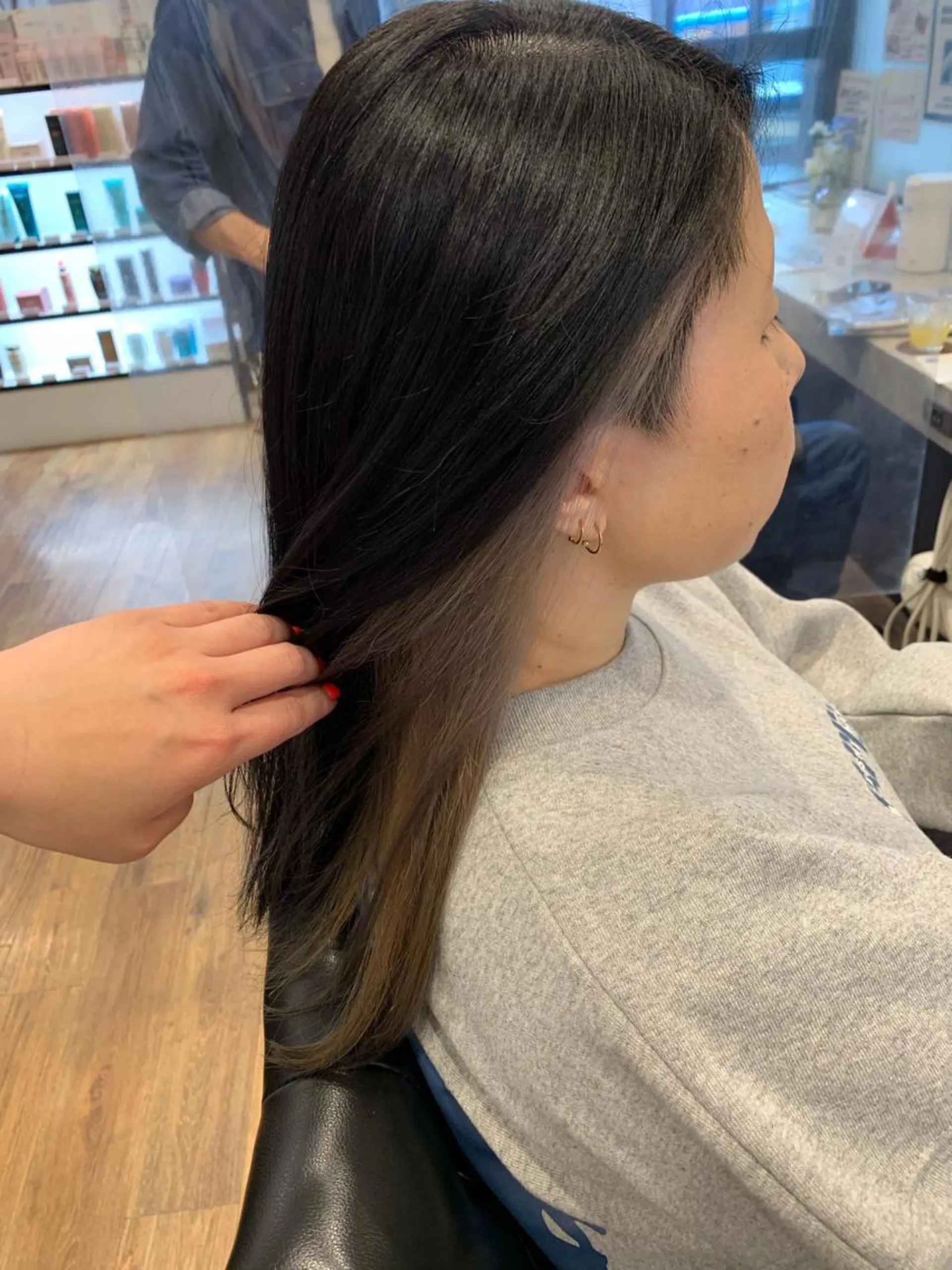 ロング カラー ブリーチ ヘアカラー 美容しょうへいの店  西長岡所属・斎藤 舞香のその他イメージ