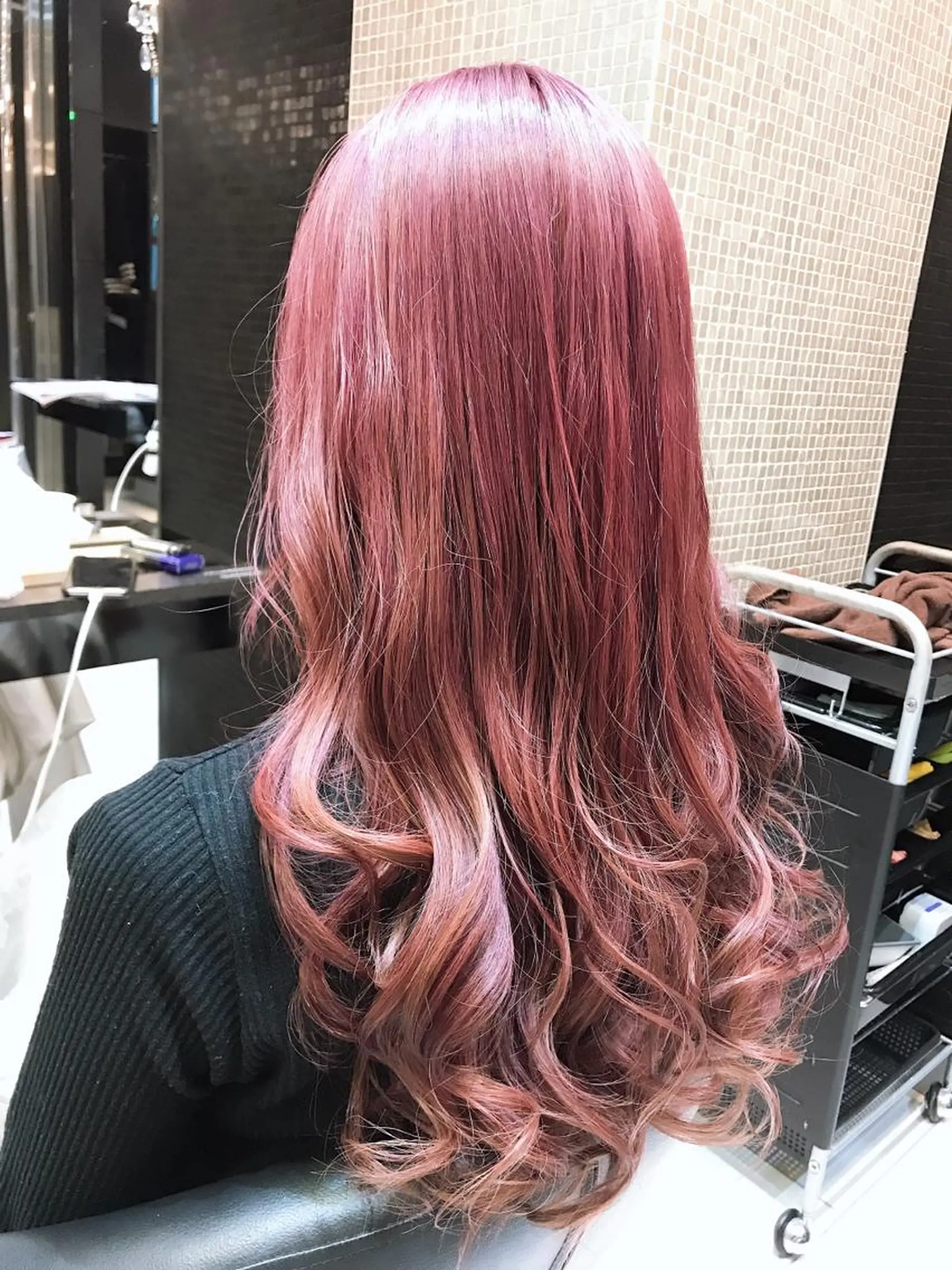 ロング カラー ✨ハイトーン✨透明感 ✨生神　優季のヘアスタイル