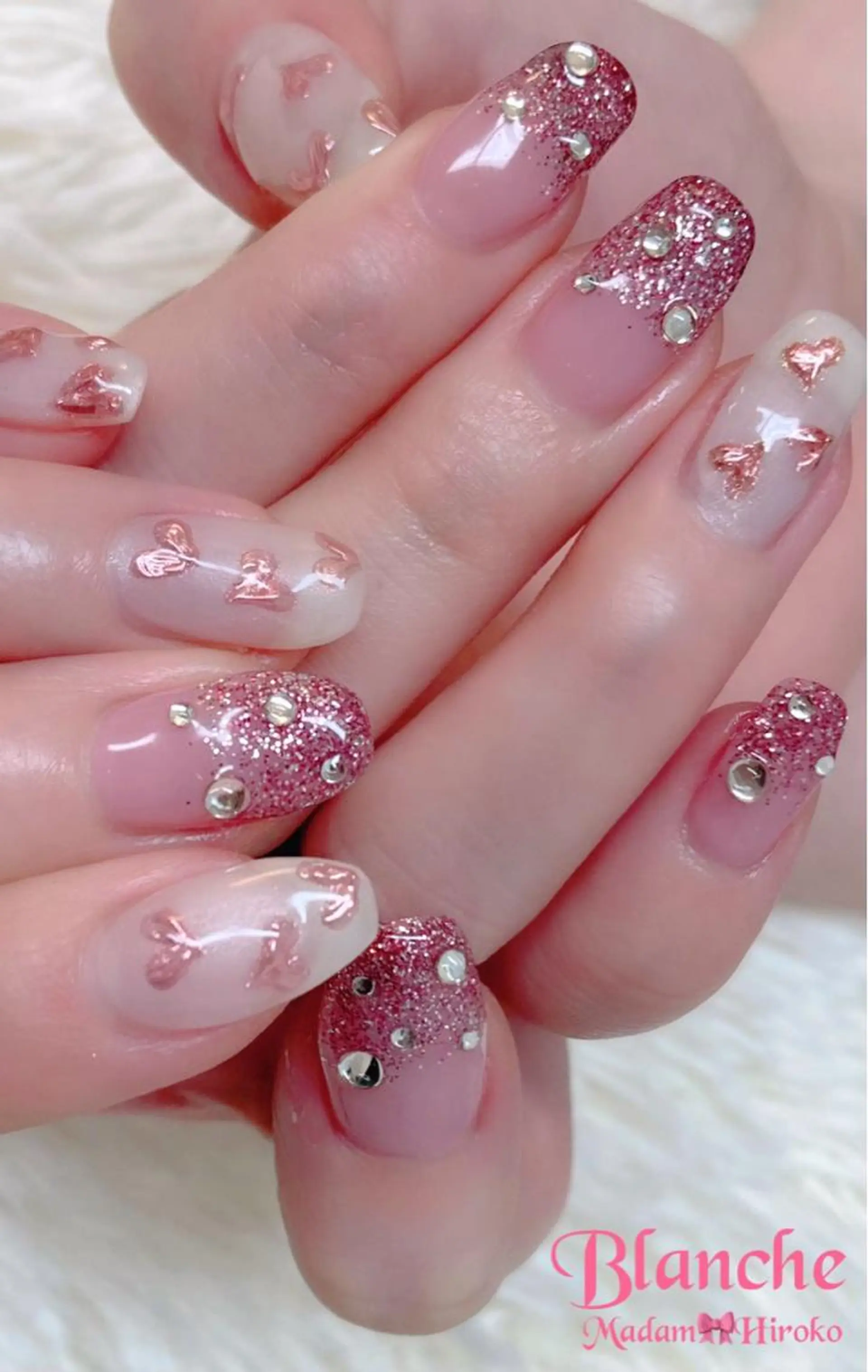 ネイル ハート ラメ(グリッター) ピンク Lianネイル 寛子Lianのネイルデザイン